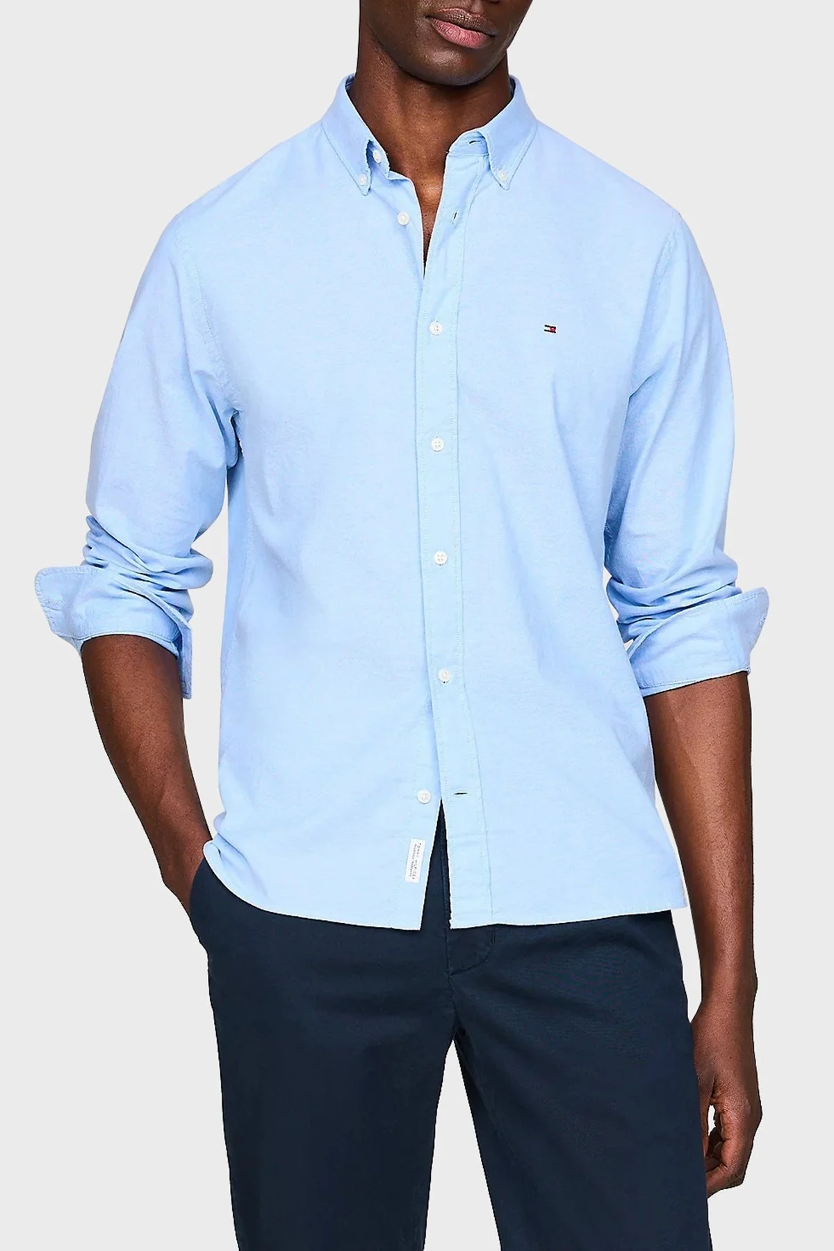 Tommy Hilfiger Organik Pamuklu Regular Fit Erkek Gömlek MW0MW29968 0GY LACİVERT - 1