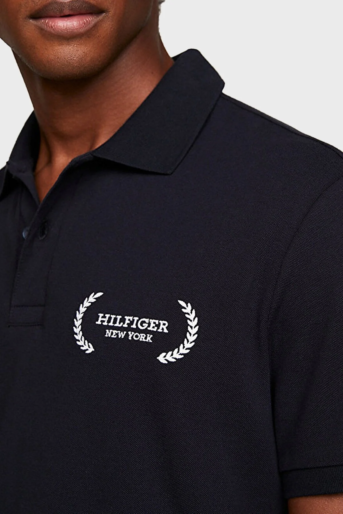 Tommy Hilfiger Organik Pamuklu Regular Fit Erkek Polo Yaka T Shirt MW0MW33582 DW5 LACİVERT - 3