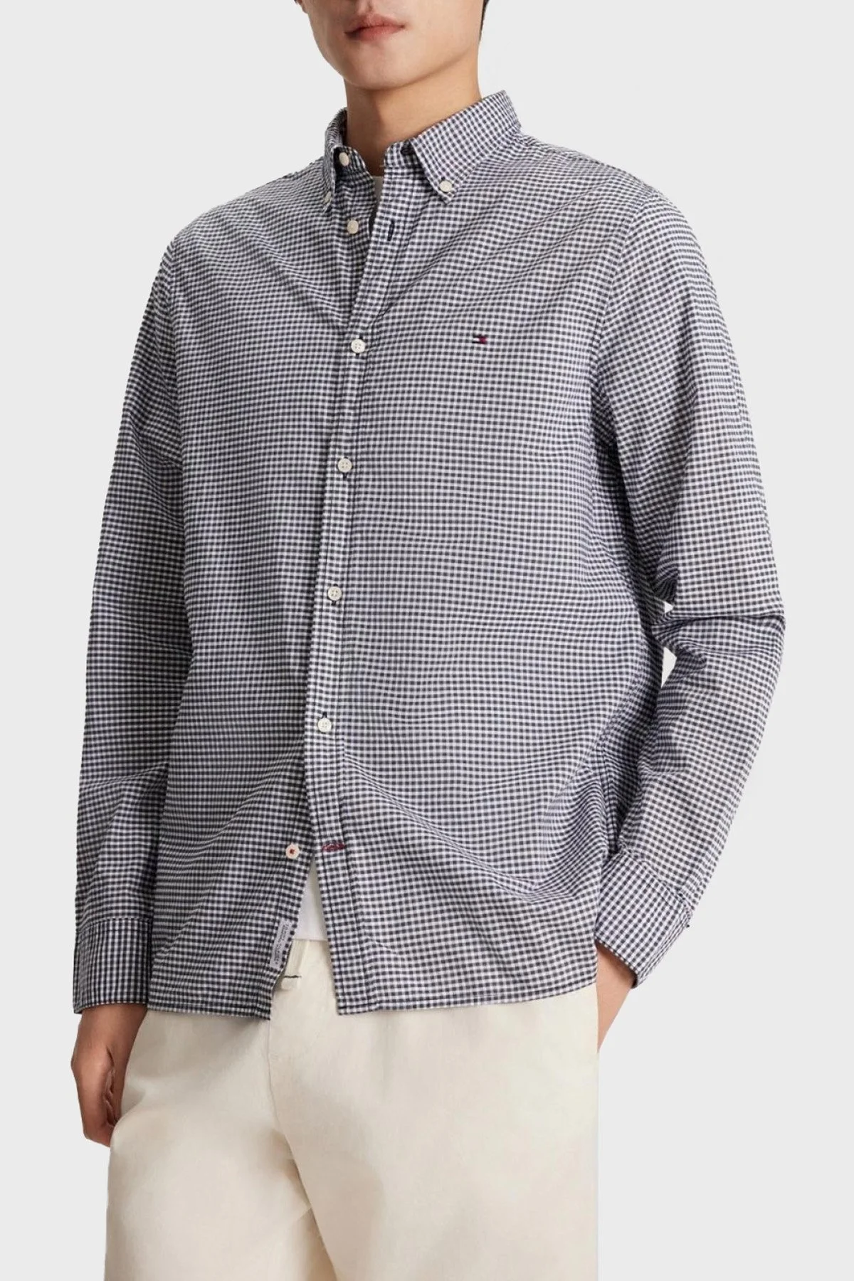 Tommy Hilfiger Organik Pamuklu Slim Fit Düğmeli Yaka Erkek Gömlek MW0MW33764 0MS LACİVERT-BEYAZ - 1