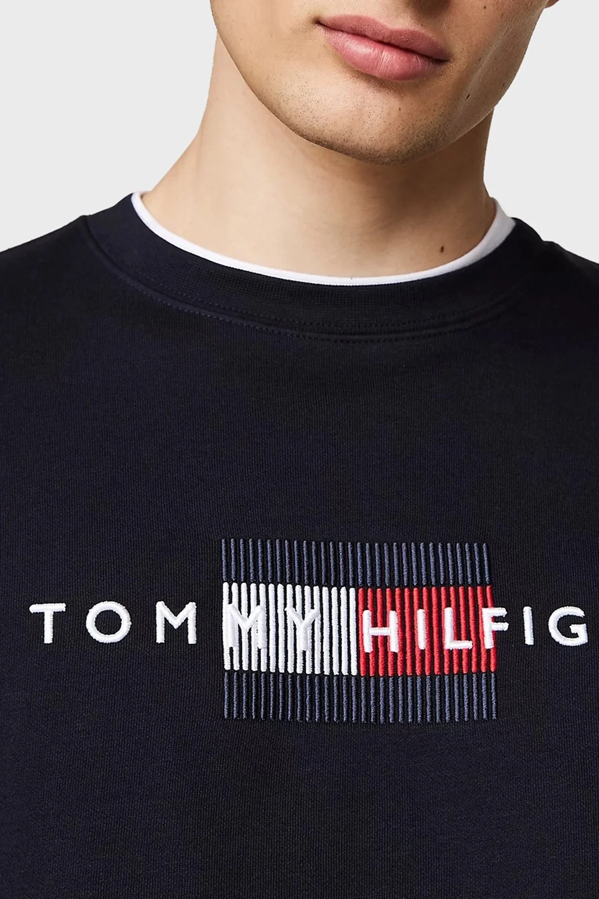 Tommy Hilfiger Pamuk Karışımlı Regular Fit Bisiklet Yaka Logolu Erkek Sweat MW0MW35541 DW5 LACİVERT - 4