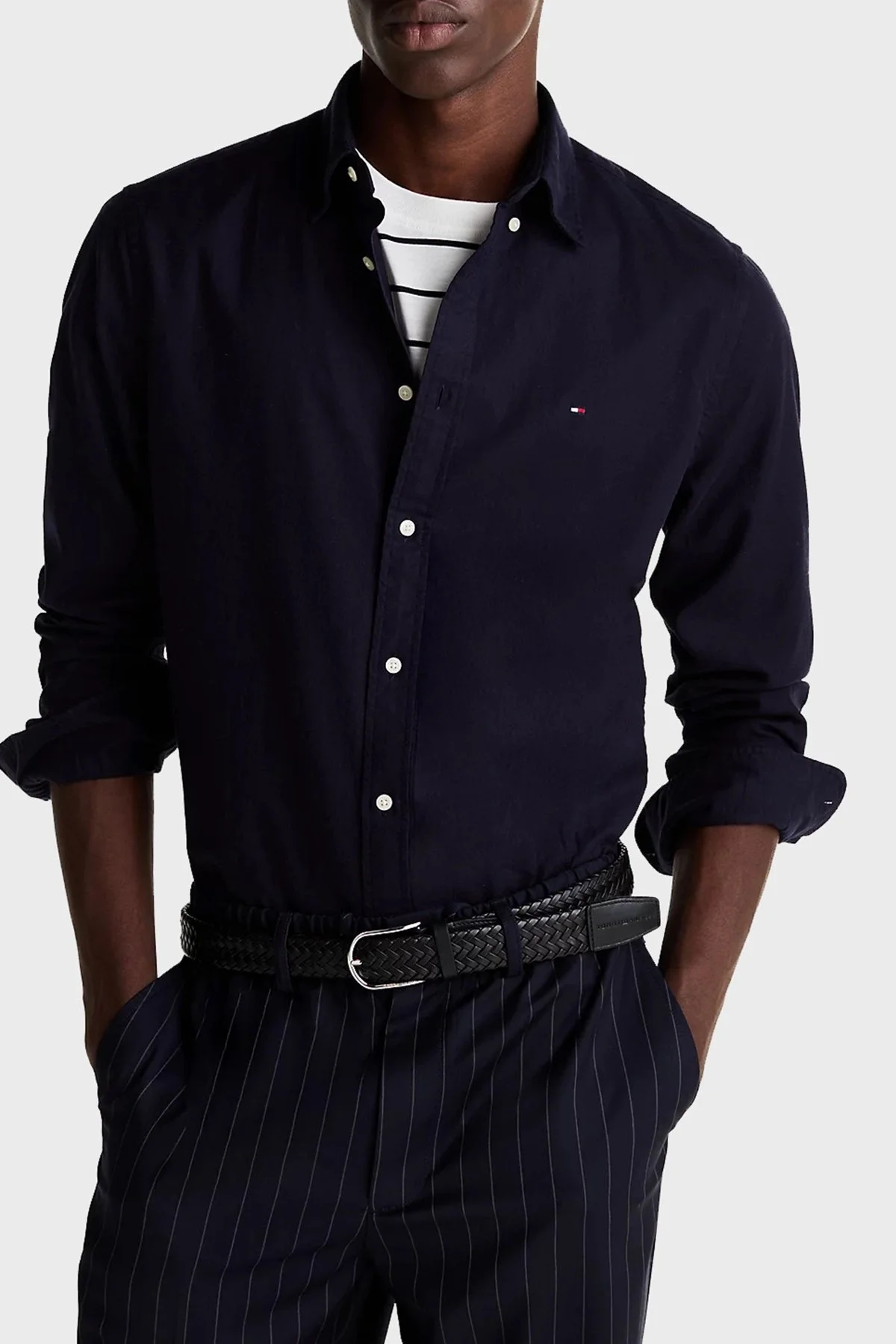 Tommy Hilfiger Pamuk Karışımlı Regular Fit Düğmeli Yaka Erkek Gömlek MW0MW36824 DW5 LACİVERT - 6