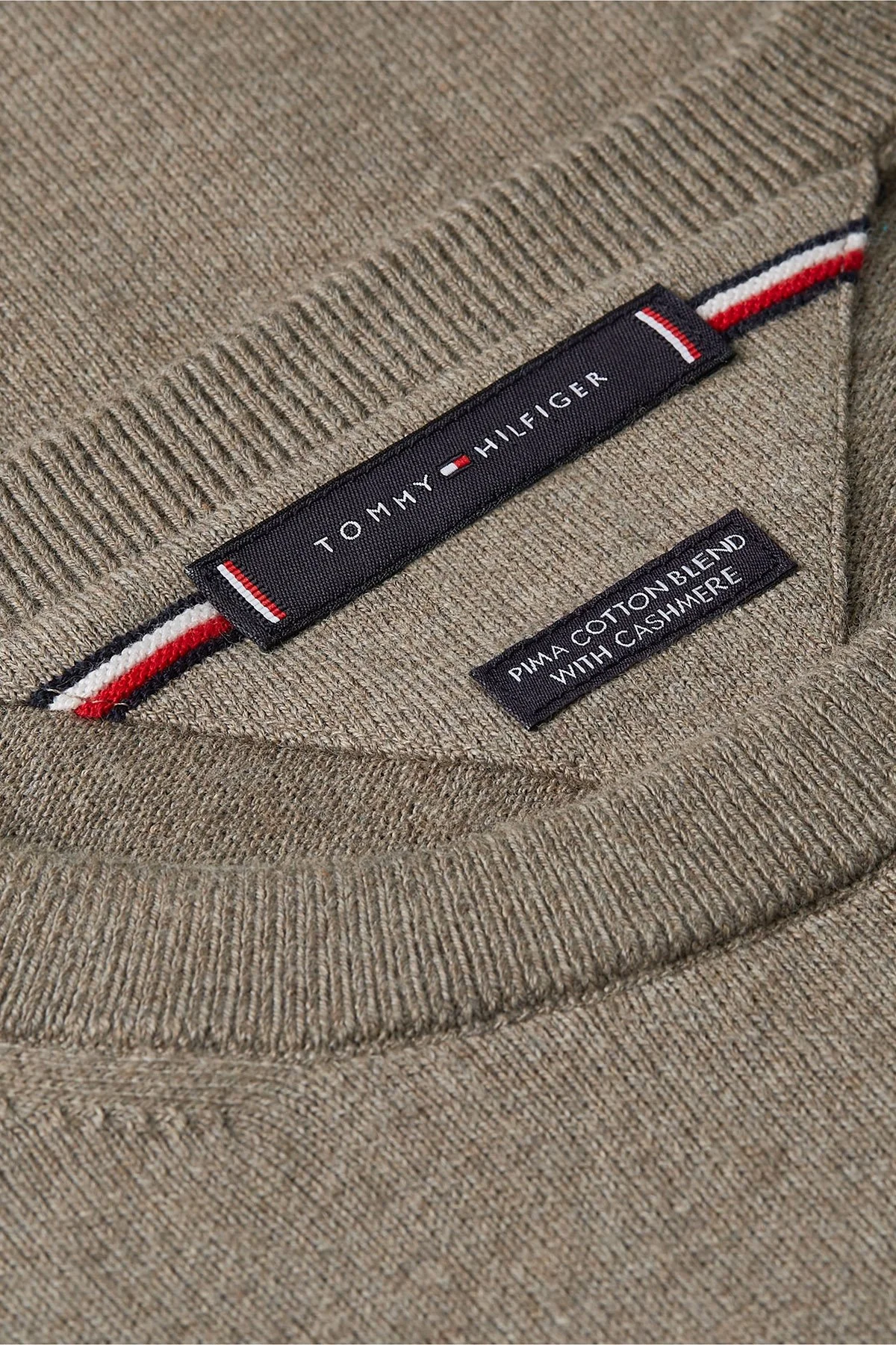 Tommy Hilfiger Pamuk ve Kaşmir Karışımlı Regular Fit Bisiklet Yaka Erkek Kazak MW0MW28046 HI3 KAHVE - 7
