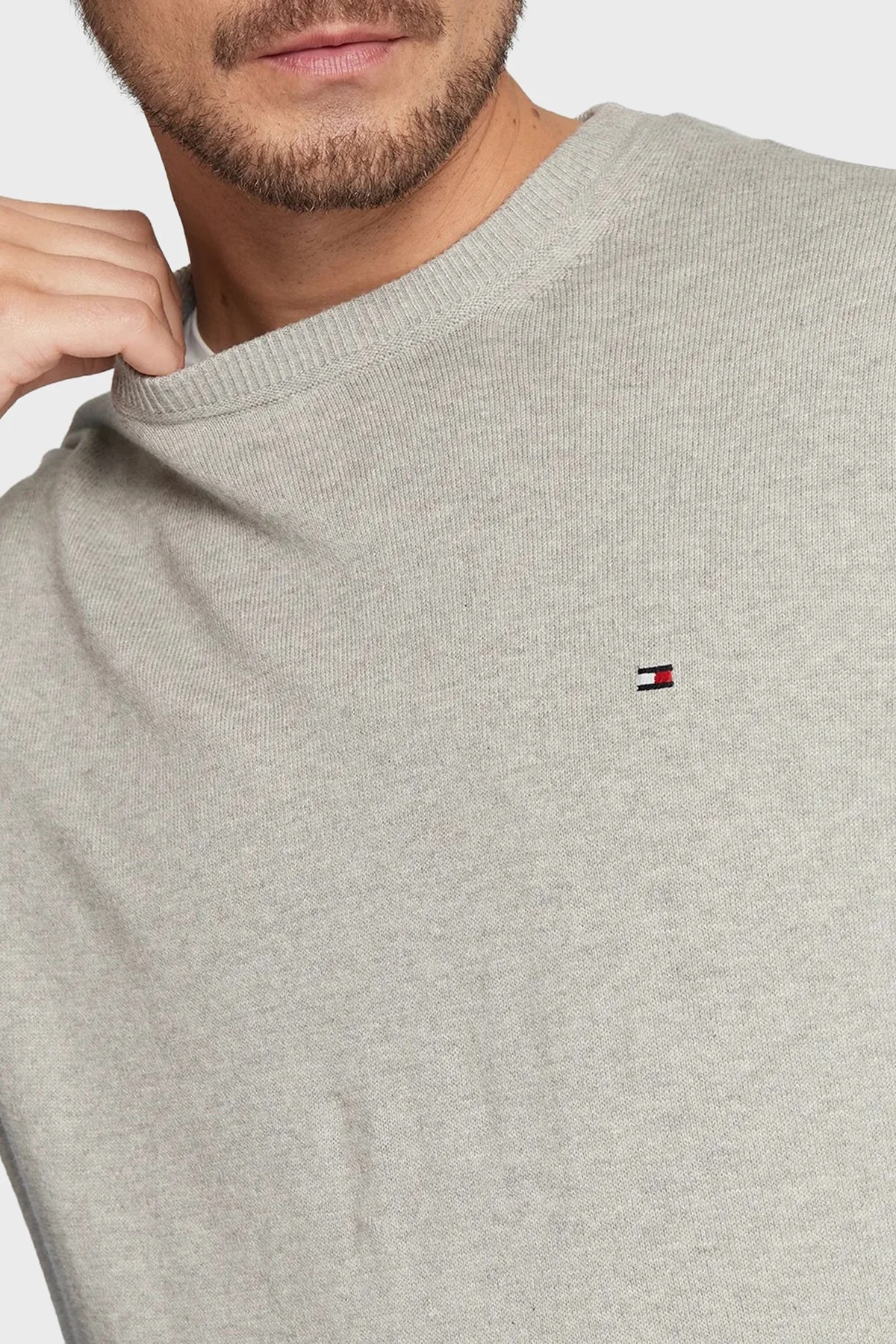 Tommy Hilfiger Pamuk ve Kaşmir Karışımlı Regular Fit Bisiklet Yaka Erkek Kazak MW0MW28046 P01 GRİ - 2