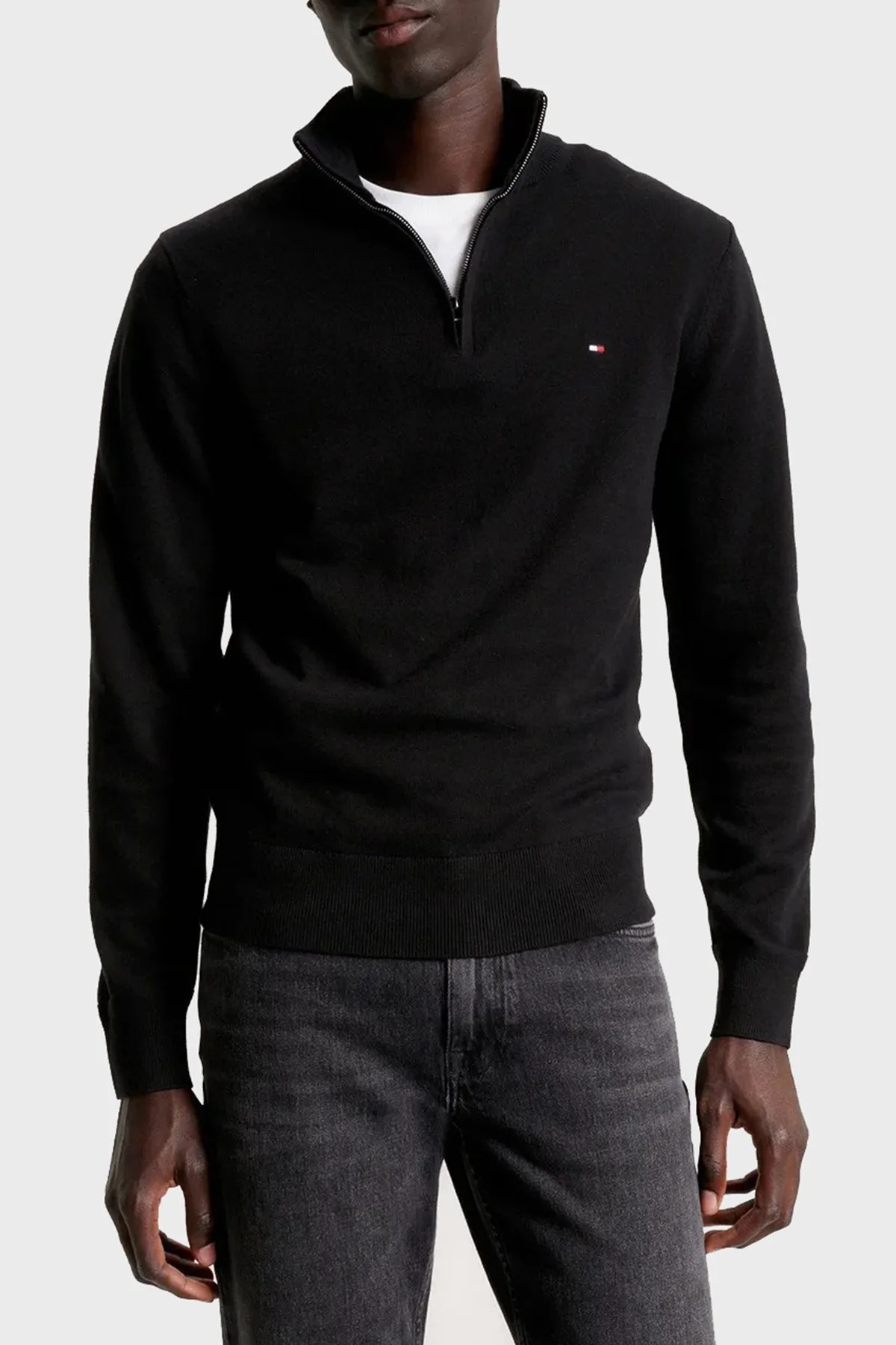 Tommy Hilfiger Pamuk ve Kaşmir Karışımlı Regular Fit Yarım Fermuarlı Erkek Kazak MW0MW28049 BDS SİYAH - 1