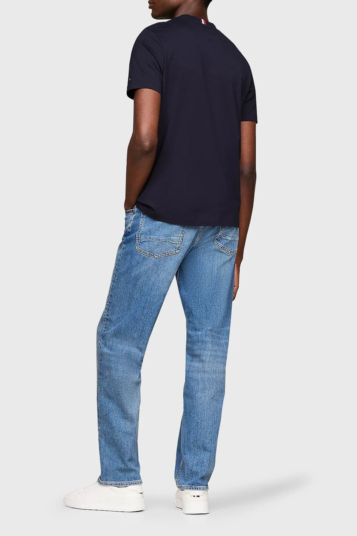 Tommy Hilfiger Pamuklu Bisiklet Yaka Erkek T Shirt MW0MW36208 DW5 LACİVERT - 2