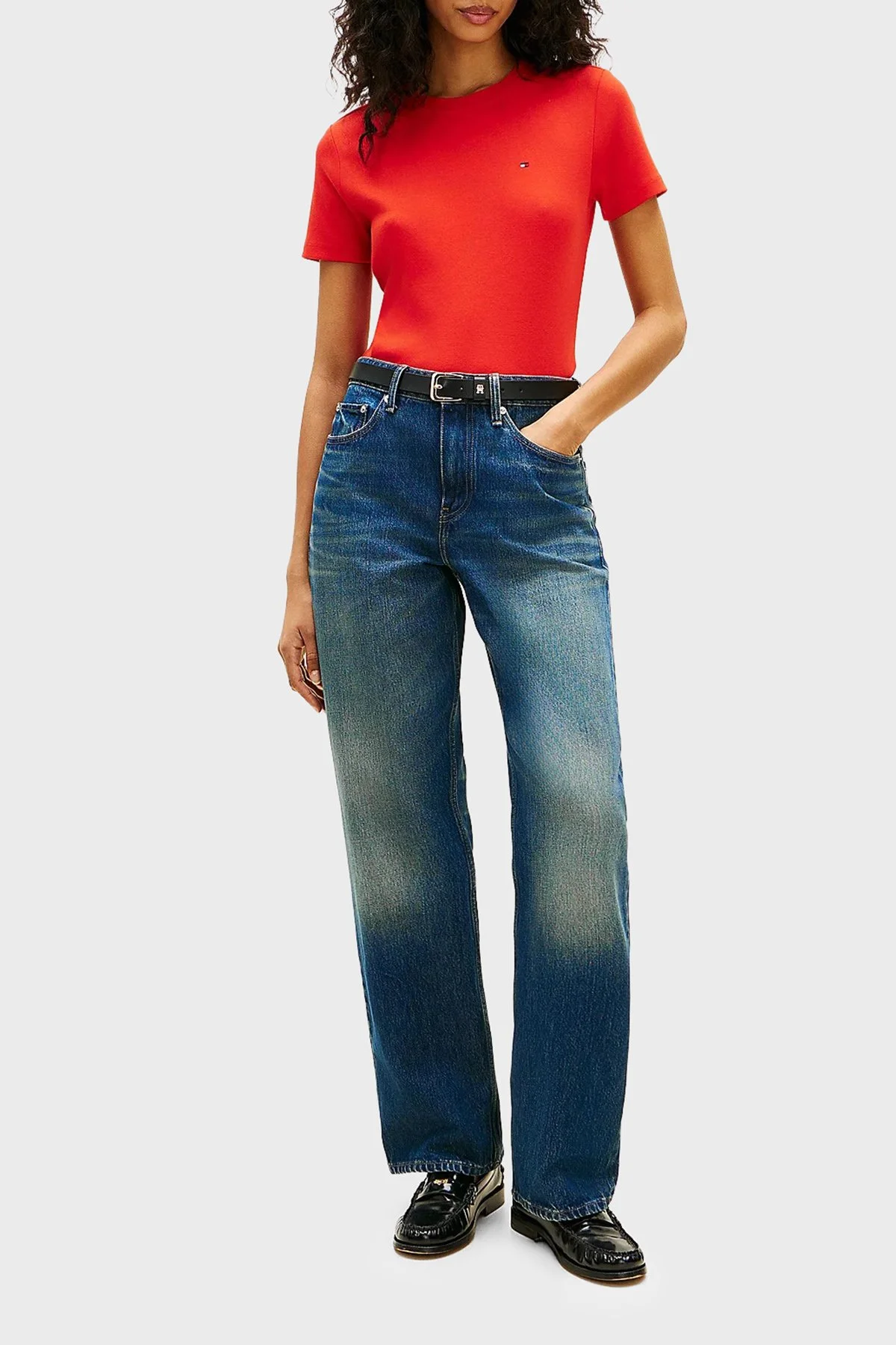 Tommy Hilfiger Pamuklu Logolu Slim Fit Bisiklet Yaka Kadın T Shirt WW0WW40587 SNE KIRMIZI - 2