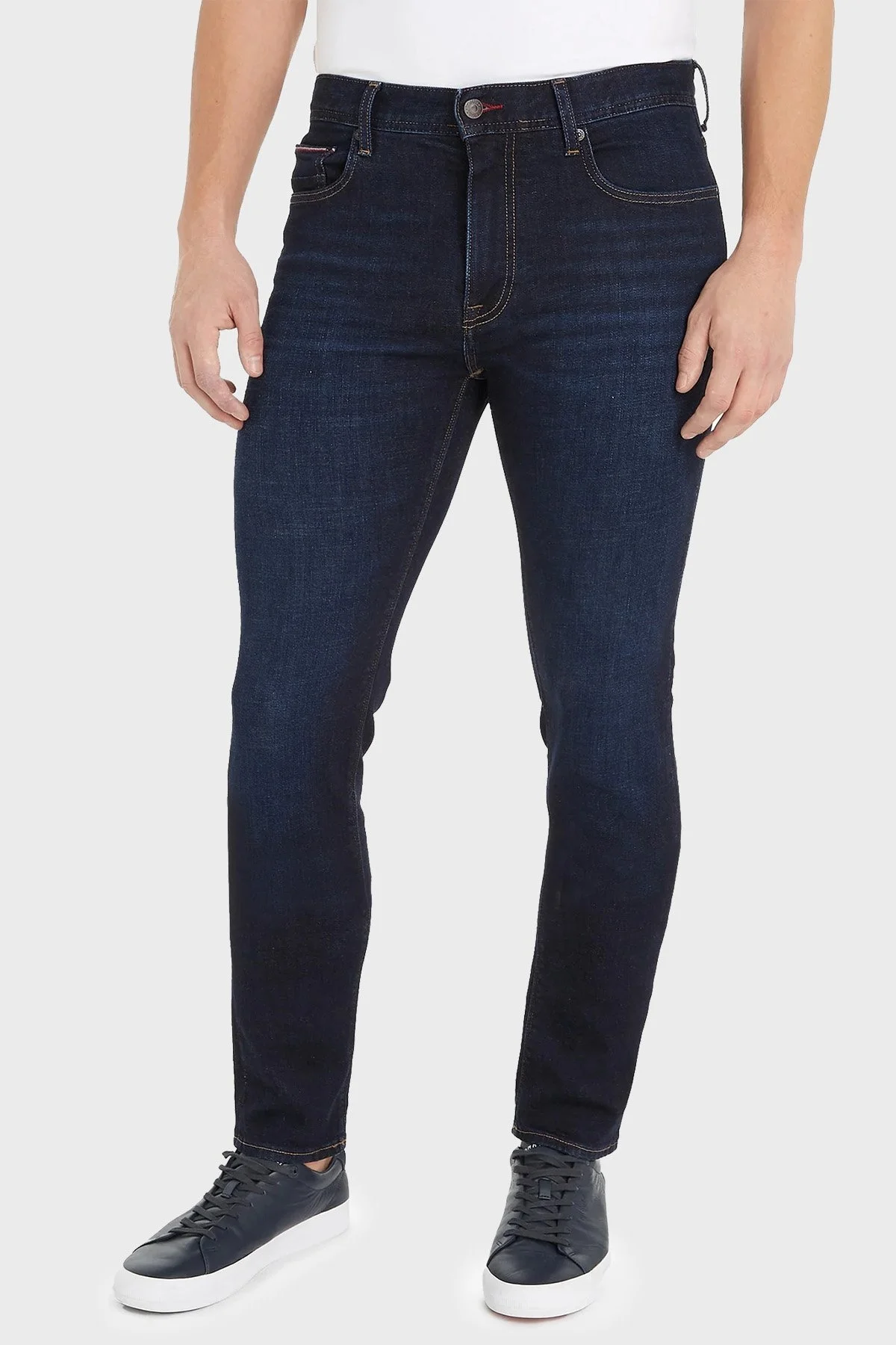 Tommy Hilfiger Pamuklu Normal Bel Slim Fit Dar Paça Jeans Erkek Kot Pantolon MW0MW33346 1BN LACİVERT - 1