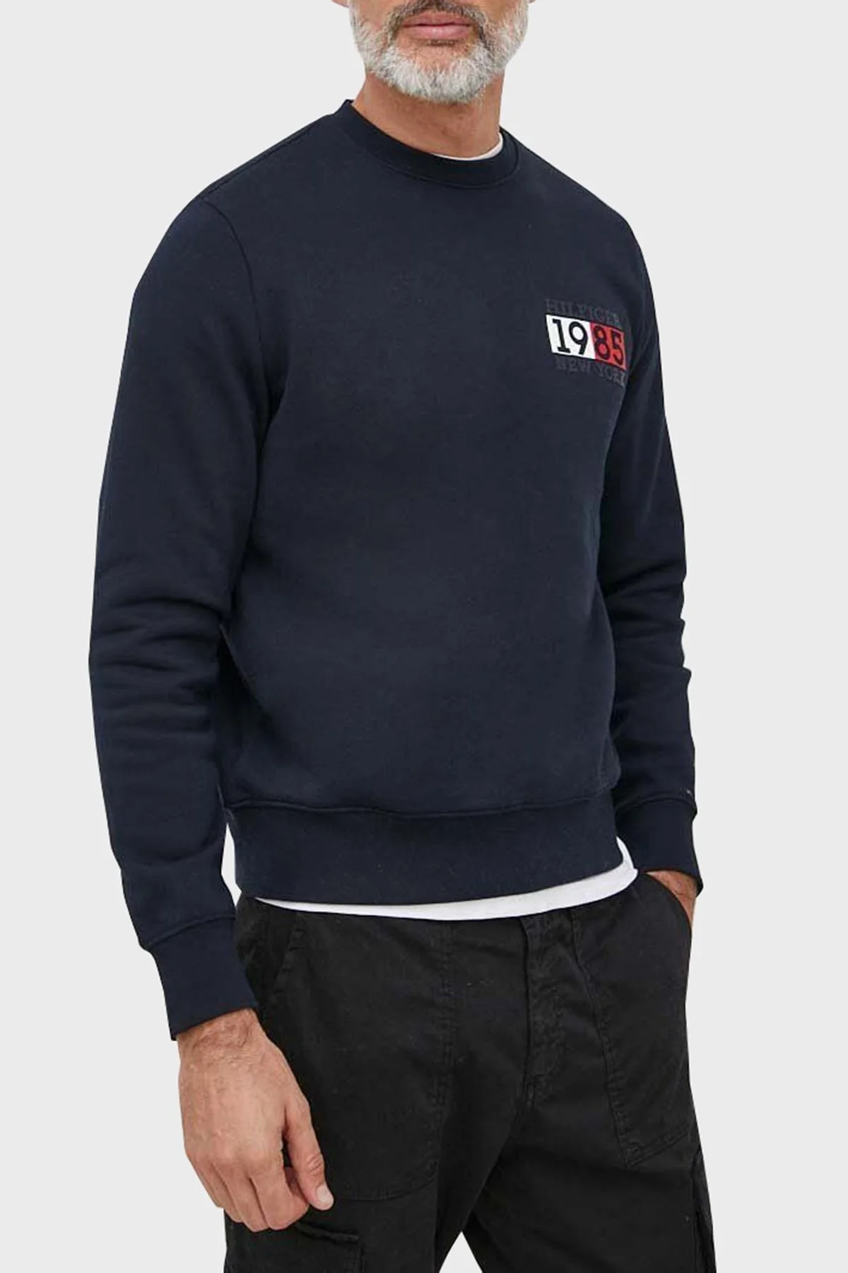 Tommy Hilfiger Pamuklu Regular Fit Bisiklet Yaka Erkek Sweat MW0MW32679 DW5 LACİVERT - 1