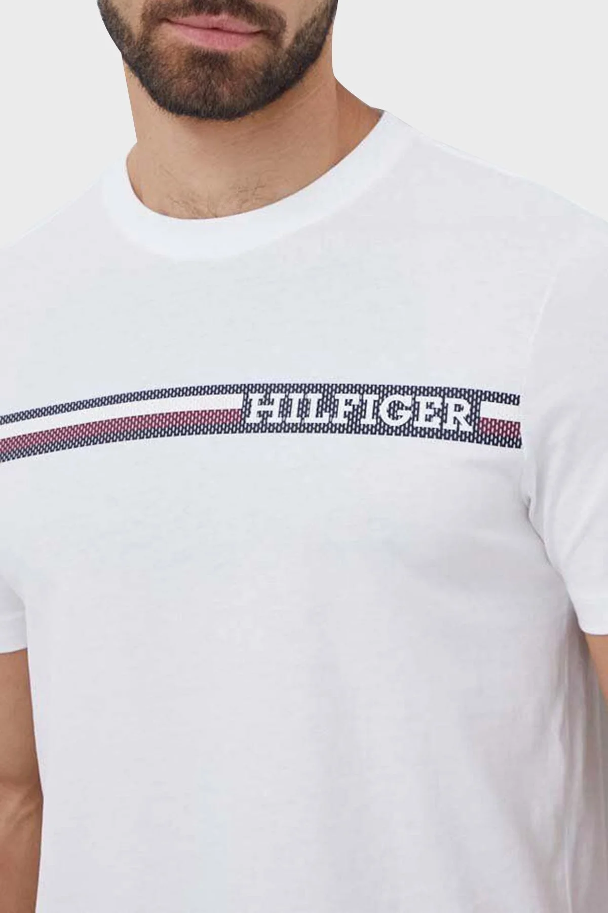 Tommy Hilfiger Pamuklu Regular Fit Bisiklet Yaka Erkek T Shirt MW0MW33688 YBR BEYAZ - 6
