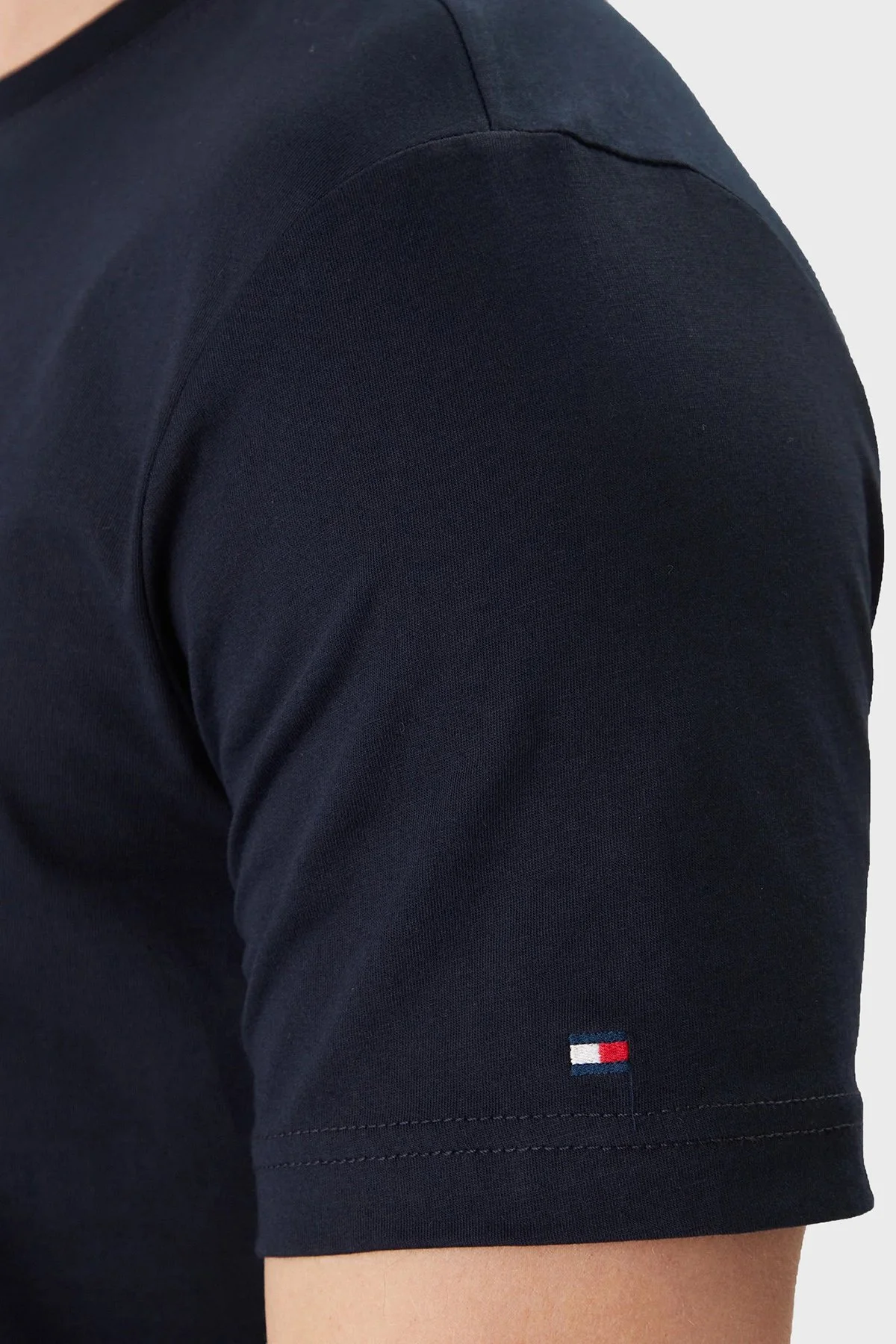 Tommy Hilfiger Pamuklu Regular Fit Bisiklet Yaka Erkek T Shirt MW0MW41453 DW5 LACİVERT - 5