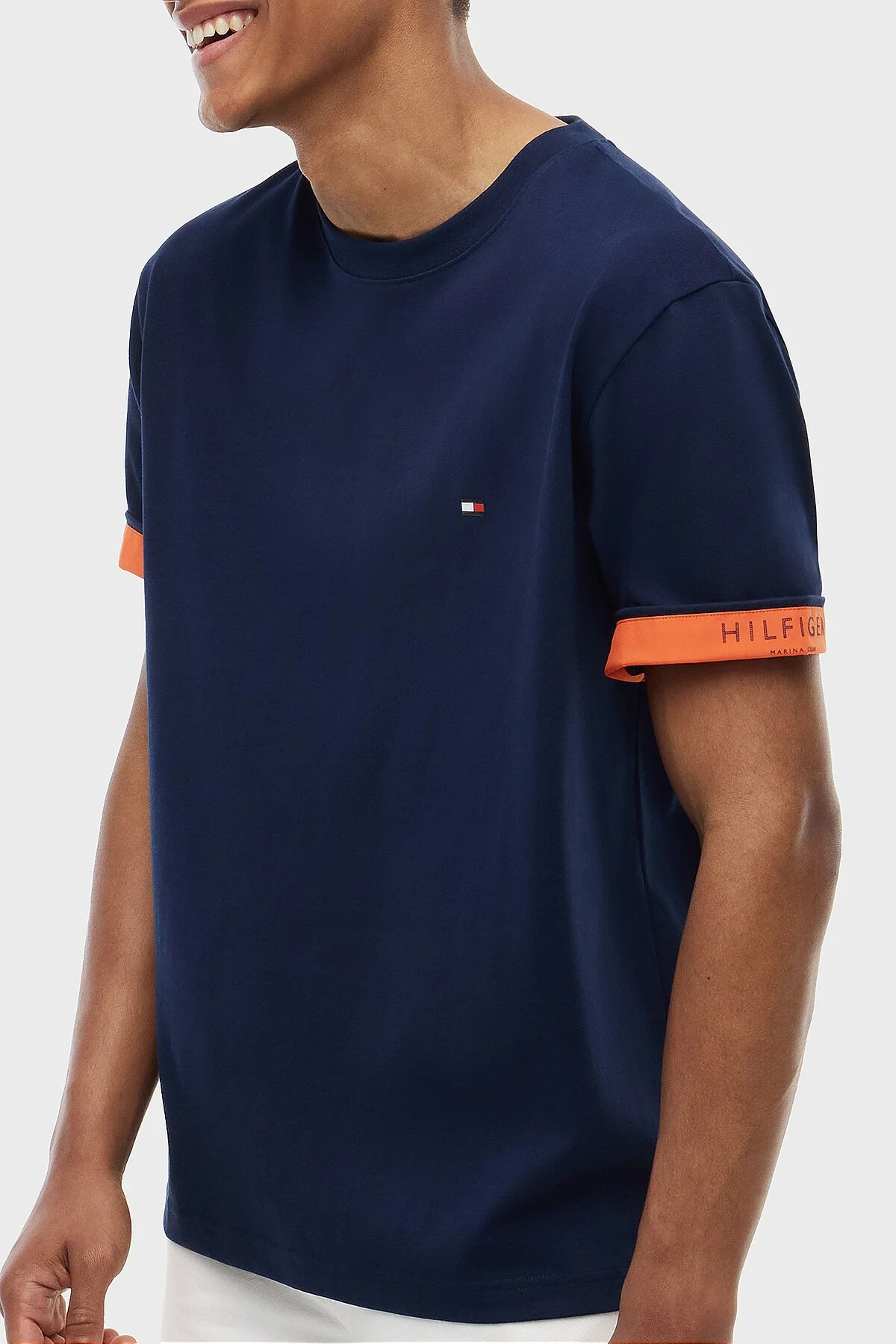 Tommy Hilfiger Pamuklu Regular Fit Bisiklet Yaka Erkek T Shirt MW0MW43203 DCC Lacivert - 4
