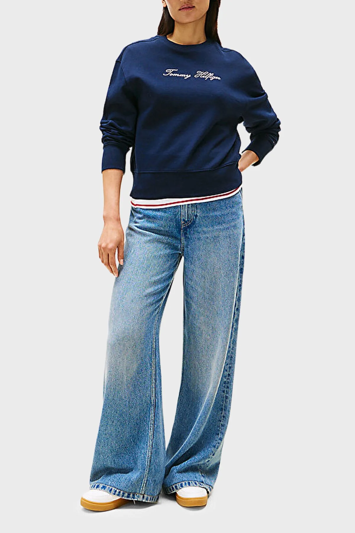 Tommy Hilfiger Pamuklu Regular Fit Bisiklet Yaka Logolu Bayan Sweat WW0WW47159 C1G LACİVERT - 7