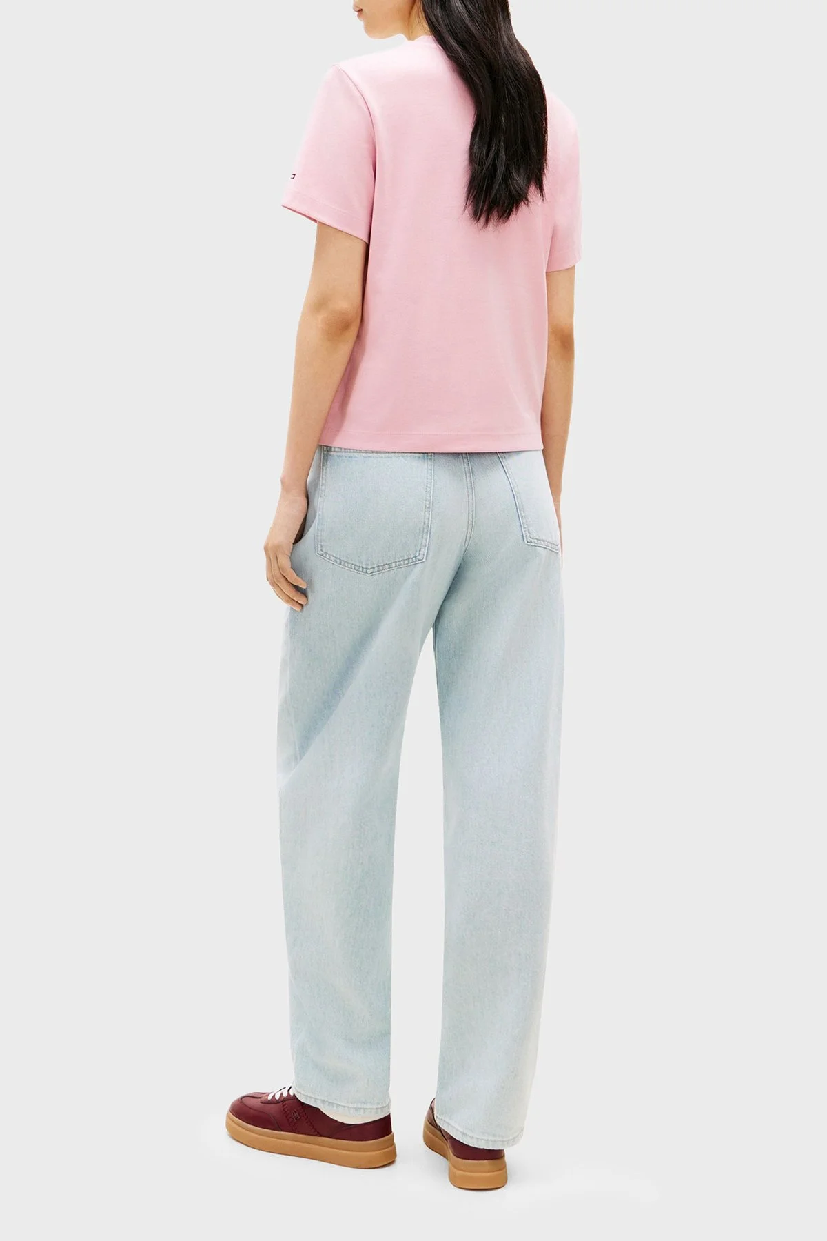 Tommy Hilfiger Pamuklu Regular Fit Bisiklet Yaka Logolu Bayan T Shirt WW0WW48707 TPG AÇIK PEMBE - 3