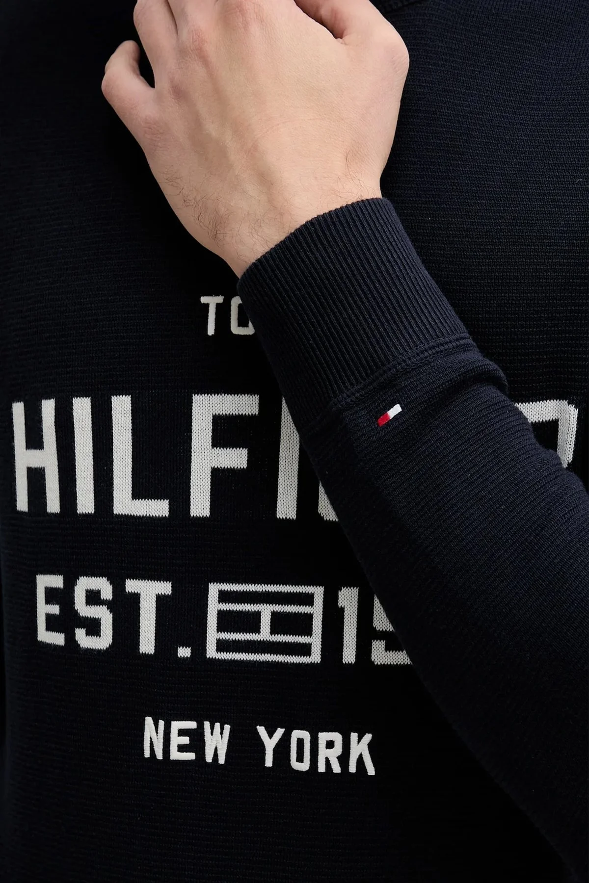 Tommy Hilfiger Pamuklu Regular Fit Bisiklet Yaka Logolu Erkek Kazak MW0MW39533 DW5 LACİVERT - 5