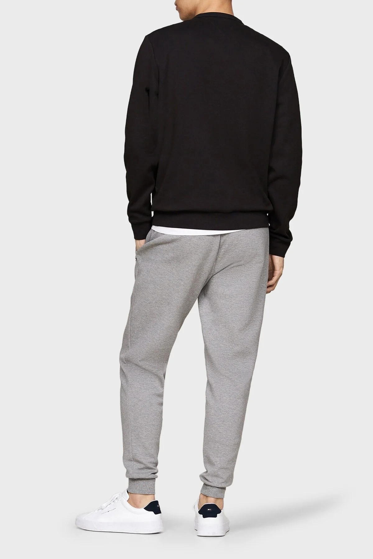 Tommy Hilfiger Pamuklu Regular Fit Bisiklet Yaka Logolu Erkek Sweat MW0MW37241 BDS SİYAH - 3