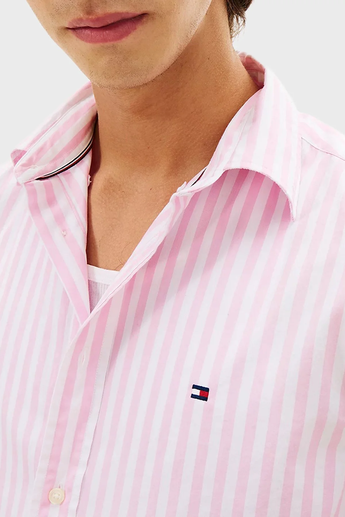 Tommy Hilfiger Pamuklu Regular Fit Çizgili Uzun Kollu Erkek Gömlek MW0MW42440 0D1 PEMBE-BEYAZ - 3