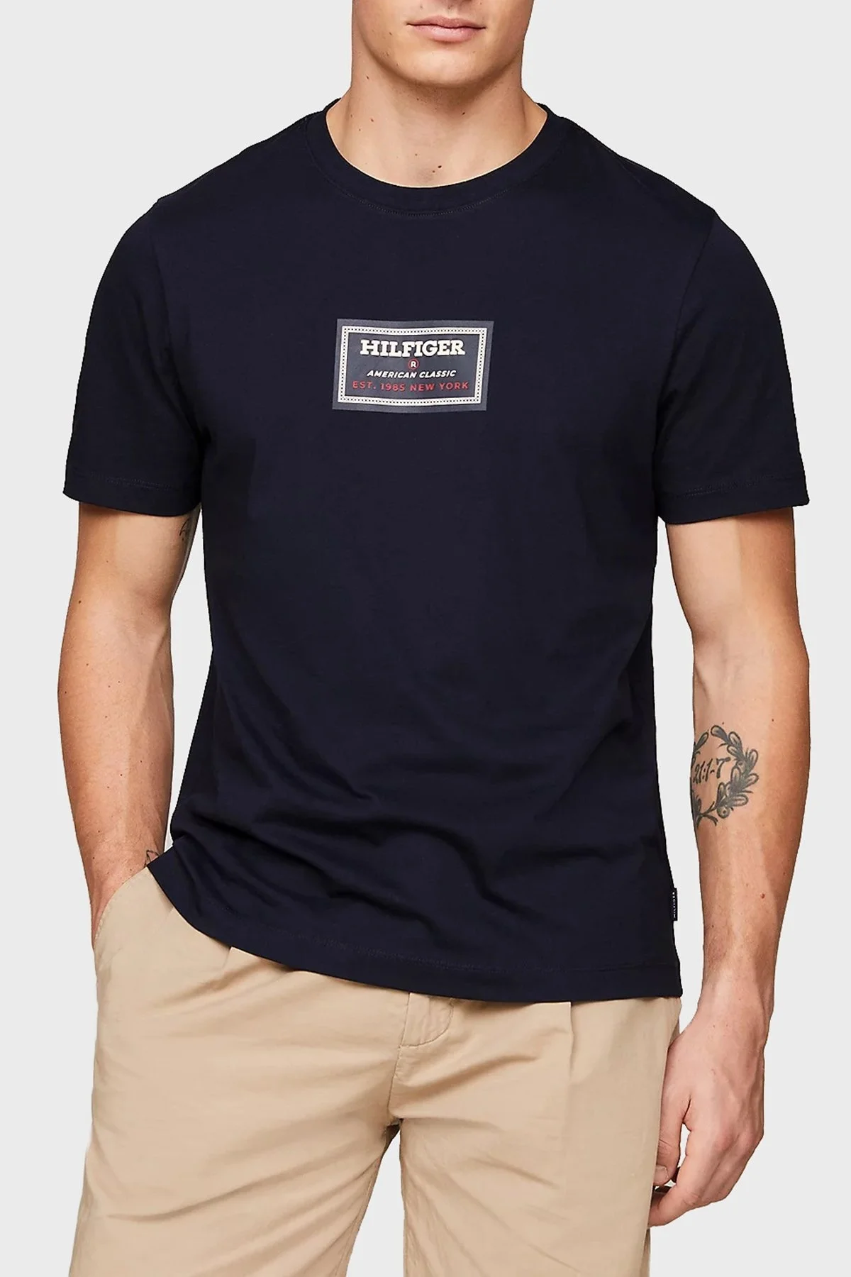 Tommy Hilfiger Pamuklu Regular Fit Erkek T Shirt MW0MW34391 DW5 LACİVERT - 1
