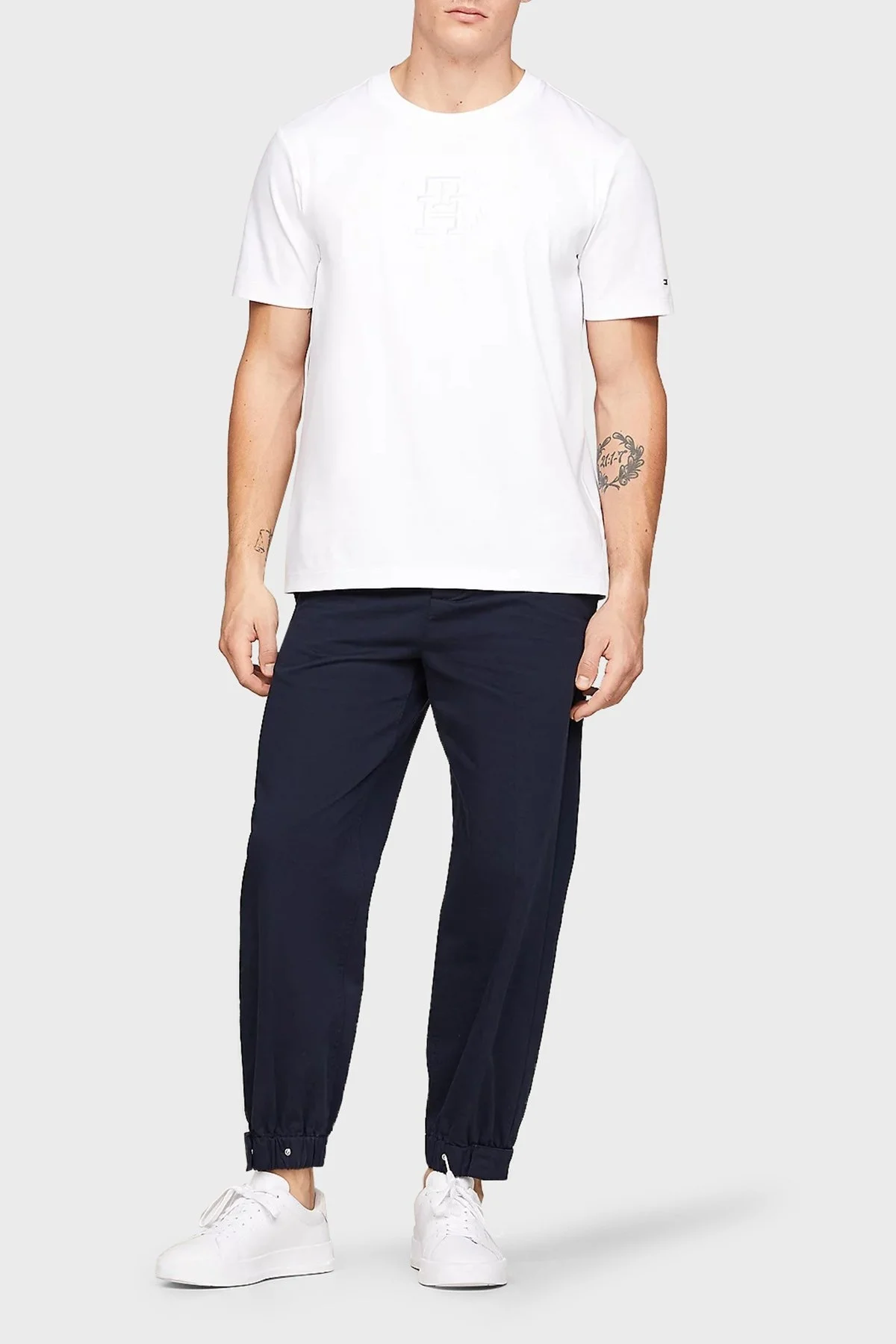 Tommy Hilfiger Pamuklu Regular Fit Erkek T Shirt MW0MW34394 YBR BEYAZ - 3