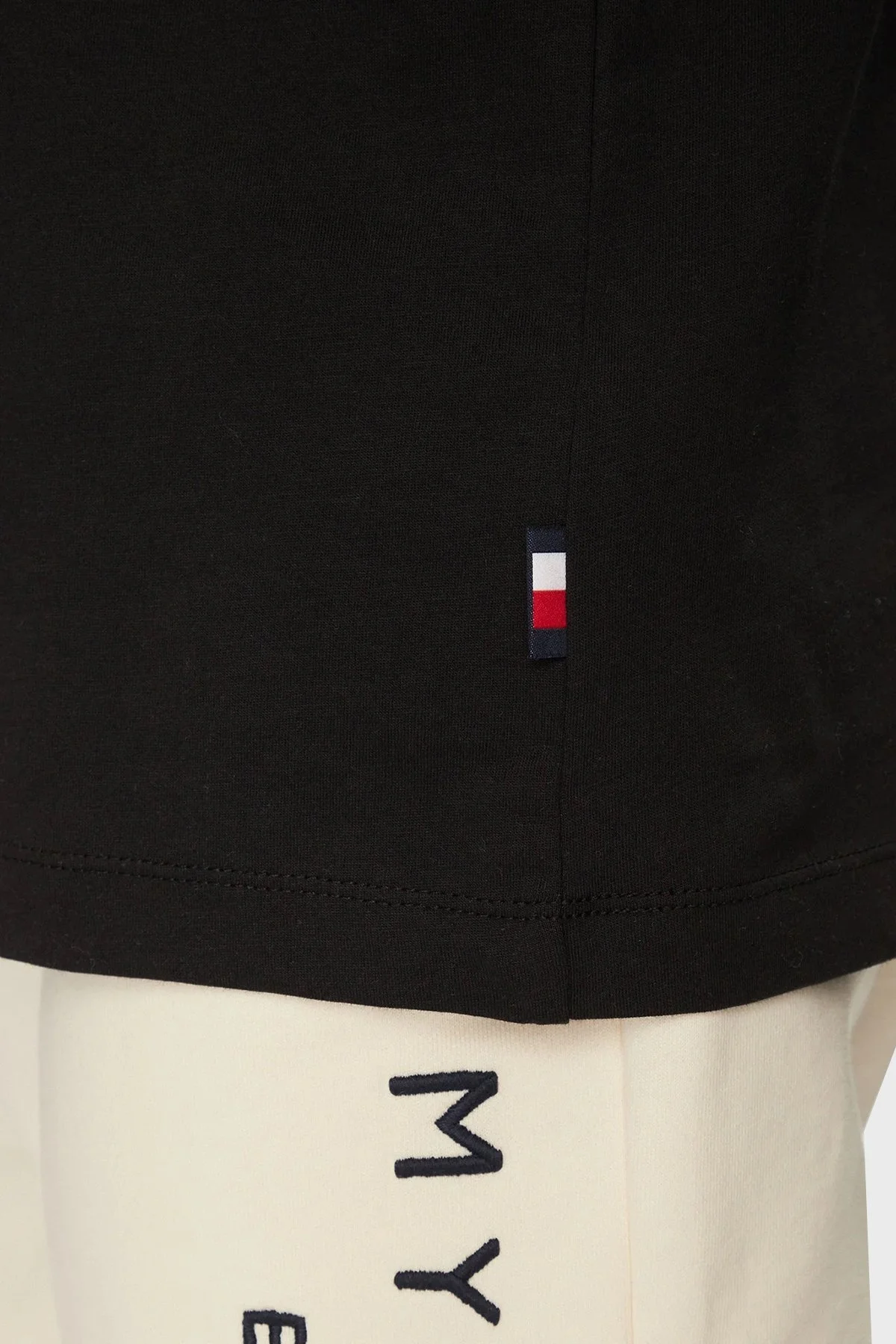 Tommy Hilfiger Pamuklu Regular Fit Erkek T Shirt MW0MW34427 BDS SİYAH - 5