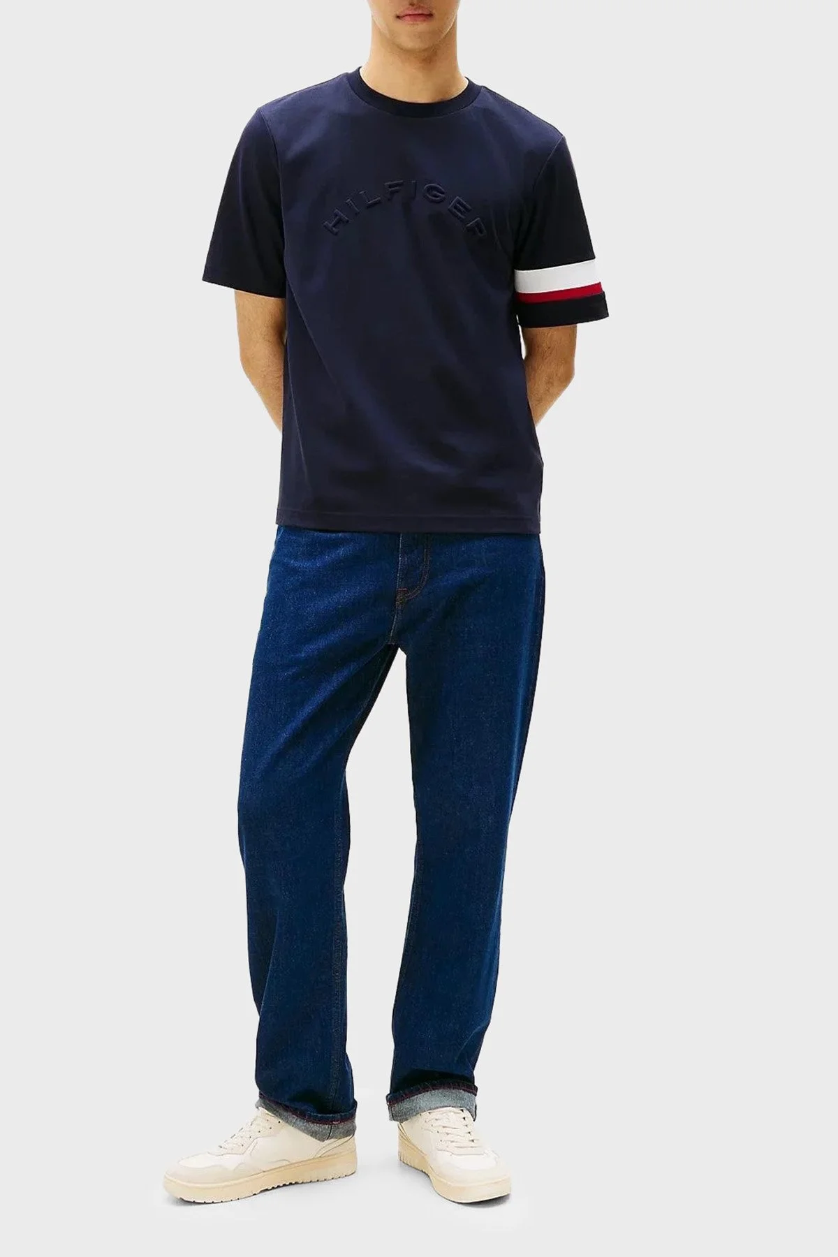 Tommy Hilfiger Pamuklu Regular Fit Logolu Bisiklet Yaka Erkek T Shirt MW0MW40018 DW5 LACİVERT - 3