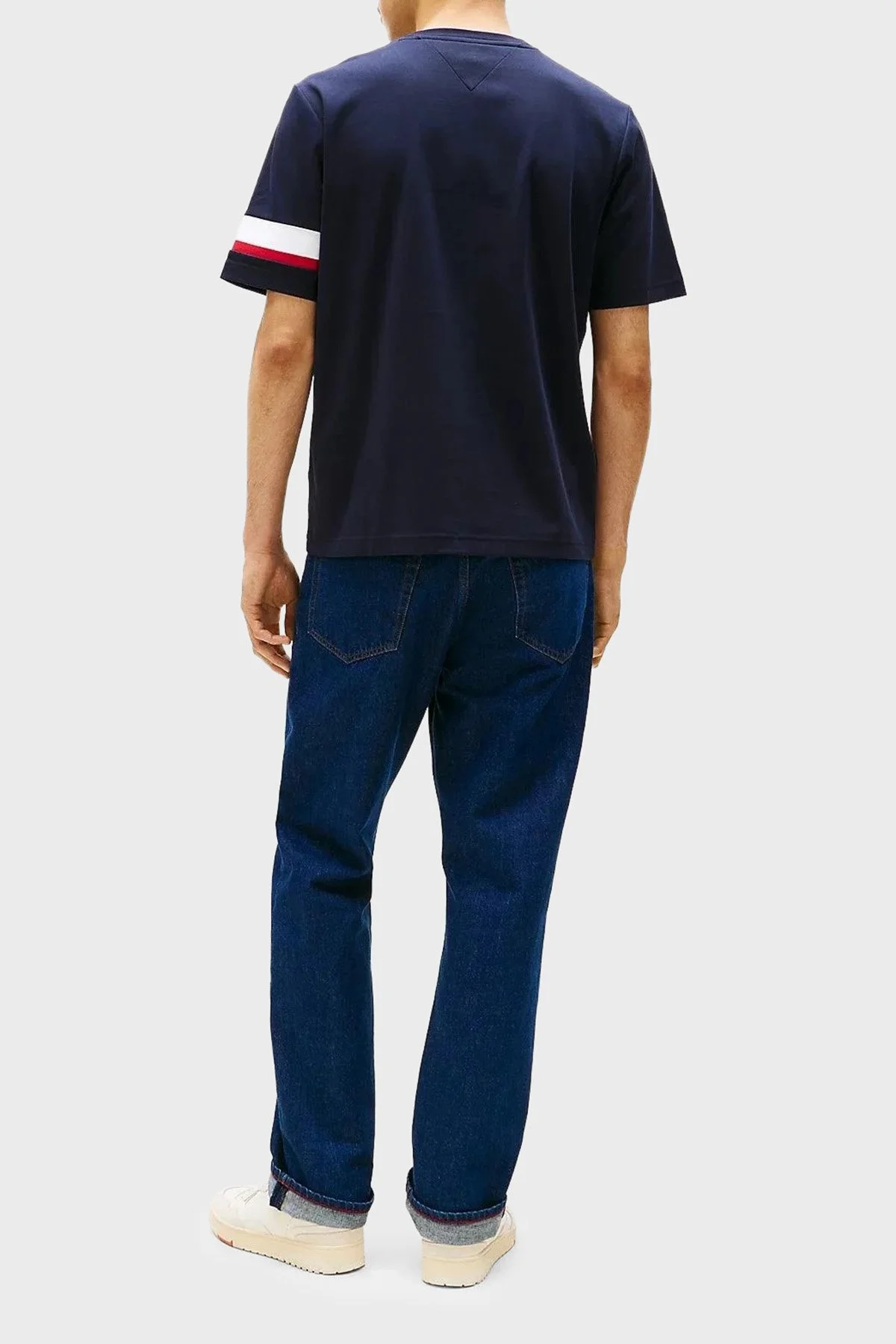 Tommy Hilfiger Pamuklu Regular Fit Logolu Bisiklet Yaka Erkek T Shirt MW0MW40018 DW5 LACİVERT - 4