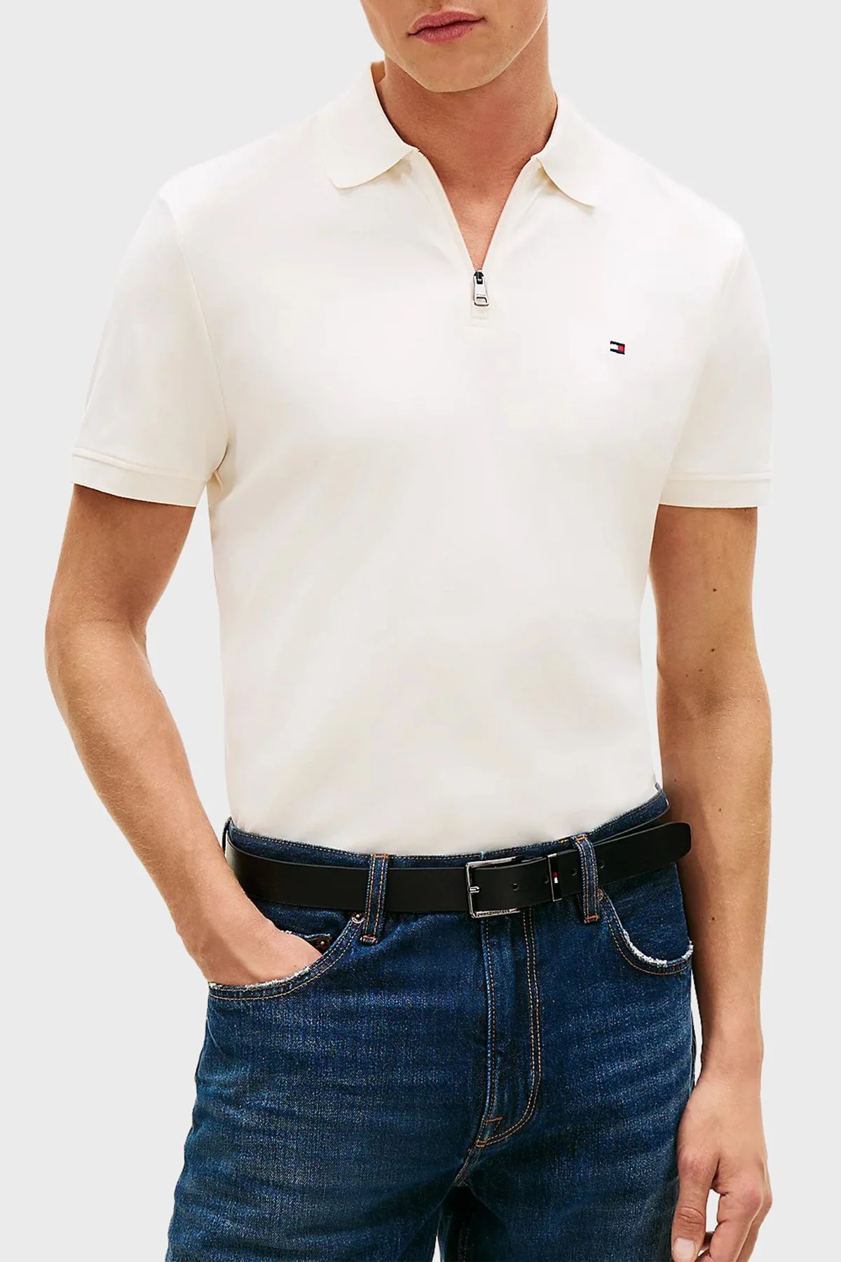 Tommy Hilfiger Pamuklu Regular Fit Logolu Fermuarlı Erkek Polo Yaka T Shirt MW0MW42758 Z00 AÇIK BEJ - 1