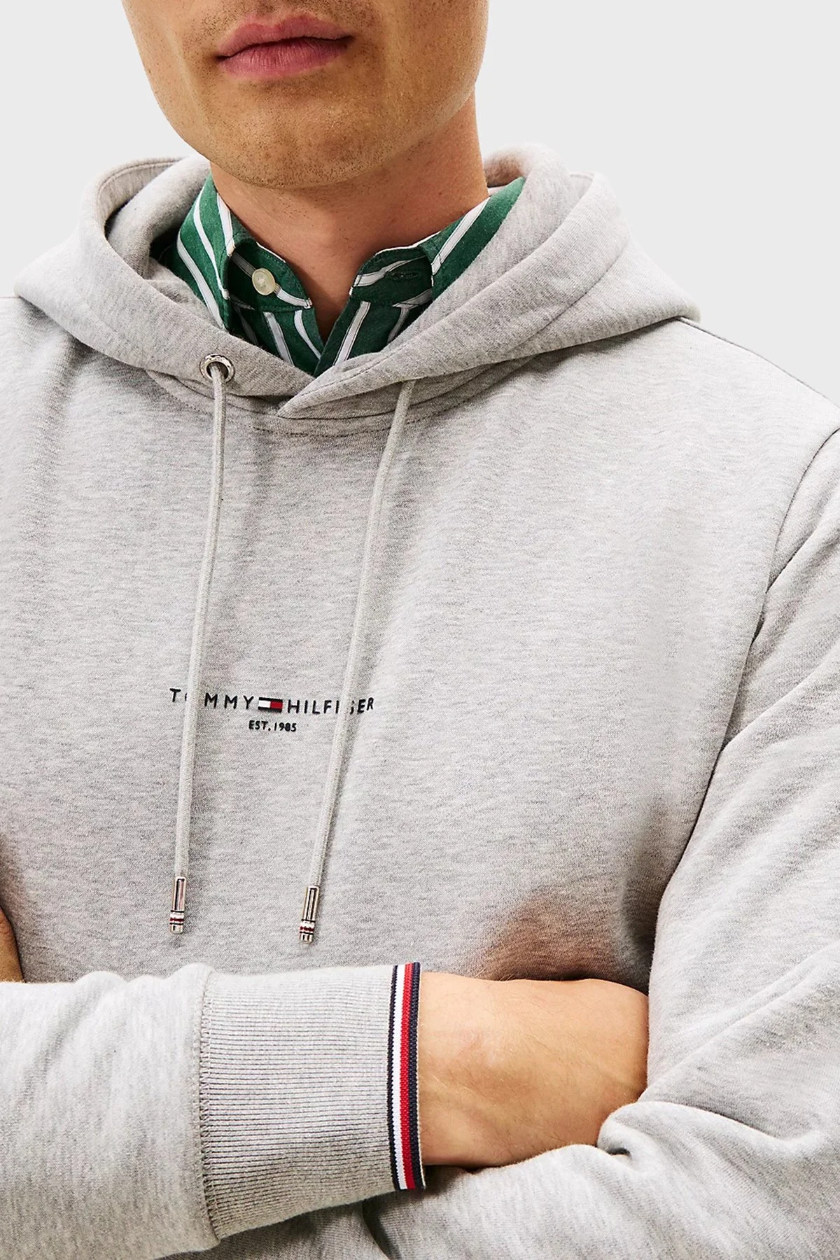 Tommy Hilfiger Pamuklu Regular Fit Logolu Kapüşon Yaka Erkek Sweat MW0MW32673 P01 GRİ - 2