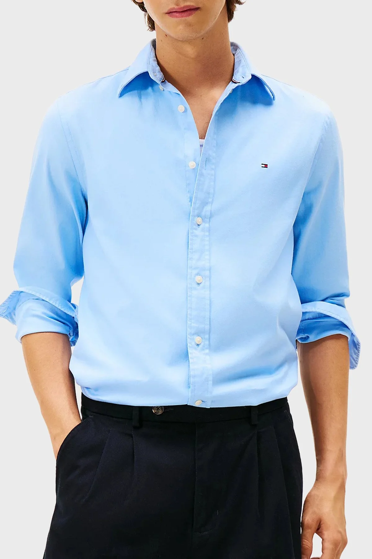 Tommy Hilfiger Pamuklu Regular Fit Logolu Uzun Kollu Erkek Gömlek MW0MW40469 C1Z MAVİ - 1