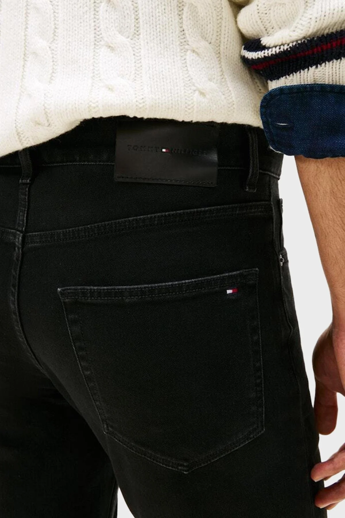 Tommy Hilfiger Pamuklu Regular Fit Normal Bel Jeans Erkek Kot Pantolon MW0MW40564 1B4 SİYAH - 3