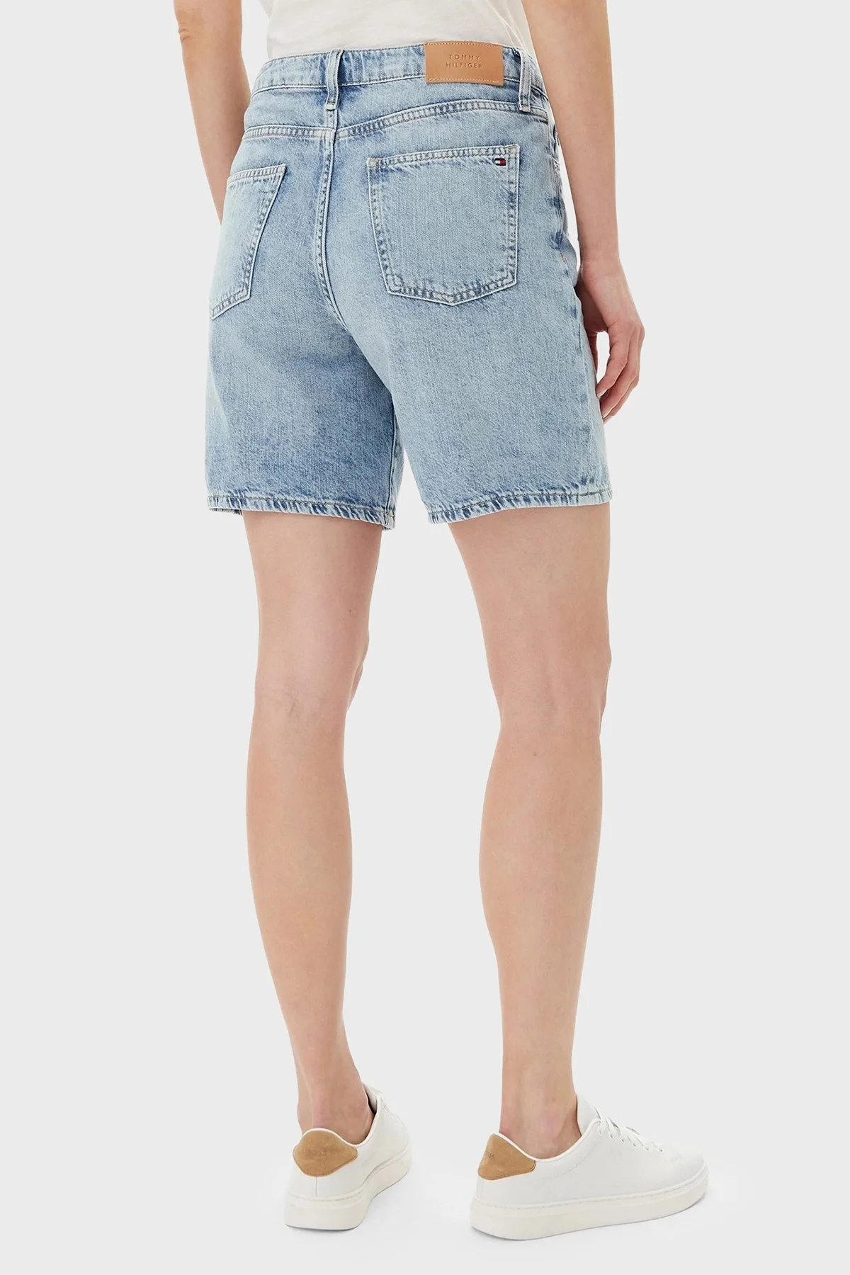 Tommy Hilfiger Pamuklu Regular Fit Normal Bel Kot Bayan Short WW0WW45505 1AC AÇIK MAVİ - 8