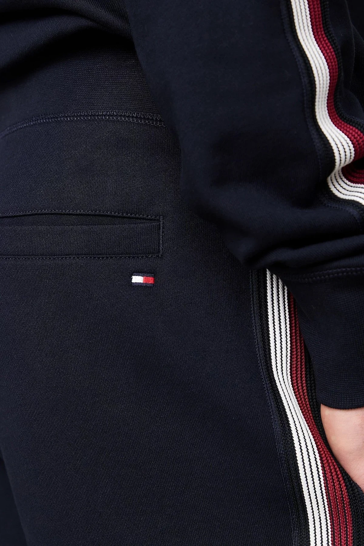 Tommy Hilfiger Pamuklu Regular Fit Ribanalı Paça Jogger Spor Erkek Pantolon MW0MW35548 DW5 LACİVERT - 9