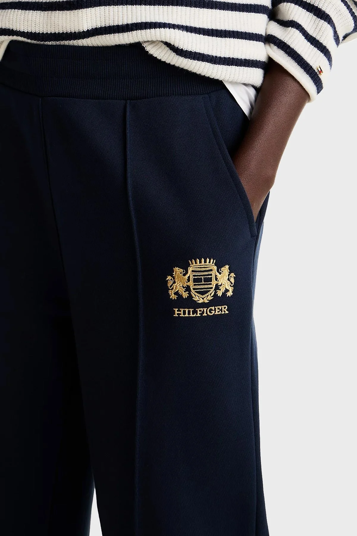 Tommy Hilfiger Pamuklu Regular Fit Yüksek Bel Bol Paça Jogger Bayan Pantolon WW0WW43862 C1G LACİVERT - 10