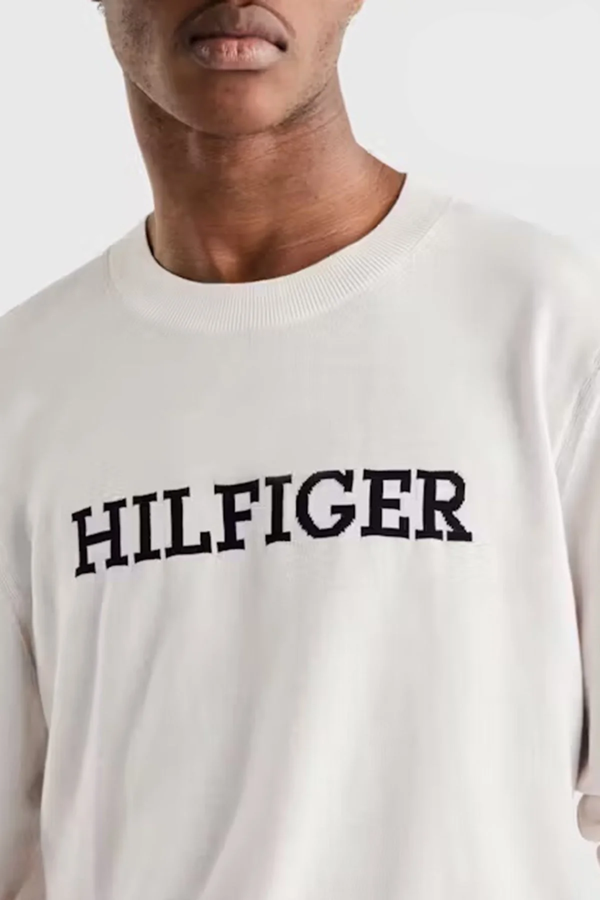 Tommy Hilfiger Pamuklu Relaxed Fit Bisiklet Yaka Erkek Sweat MW0MW31584 AC0 KREM - 12