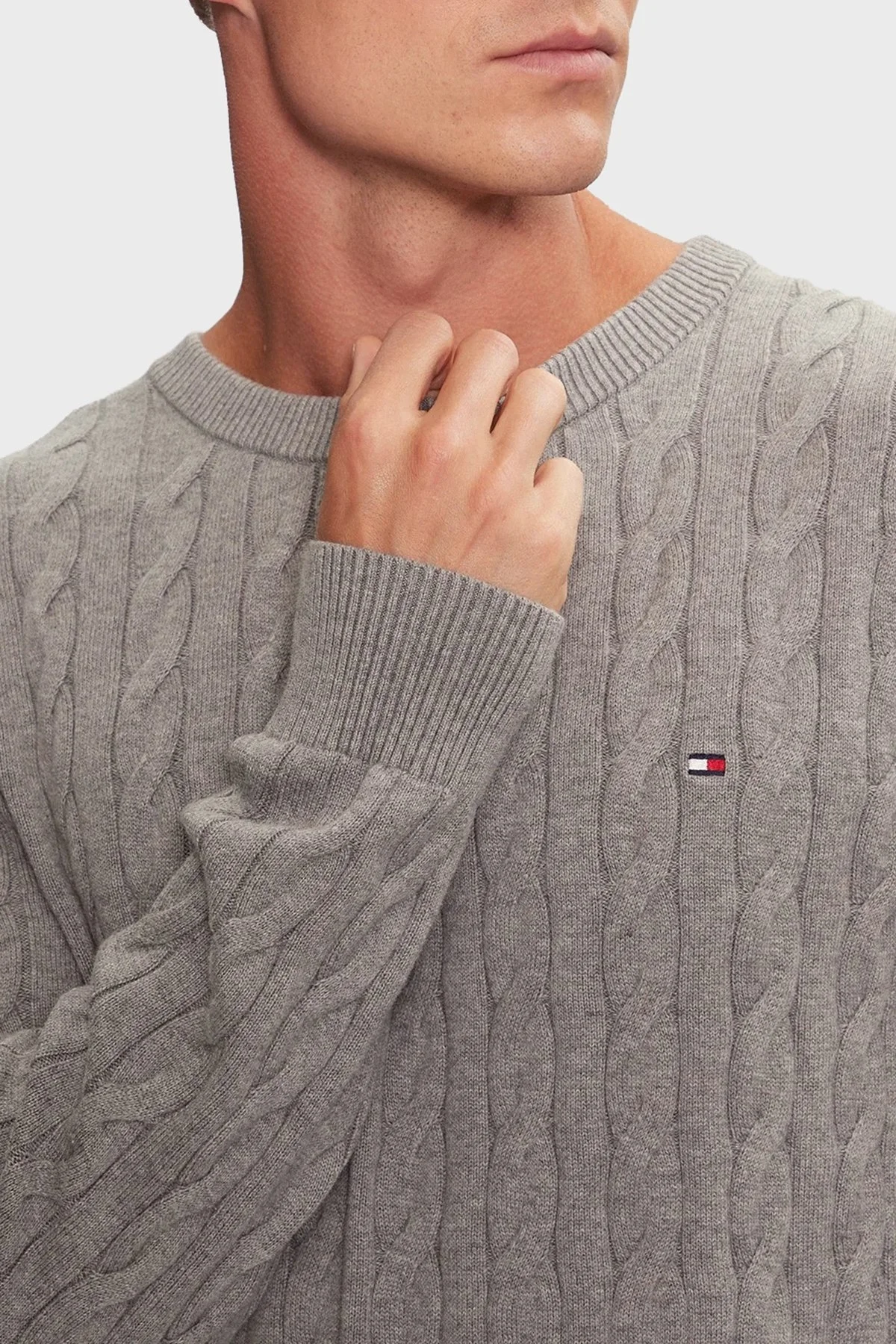 Tommy Hilfiger Pamuklu Relaxed Fit Bisiklet Yaka Örme Erkek Kazak MW0MW33132 P91 GRİ - 9