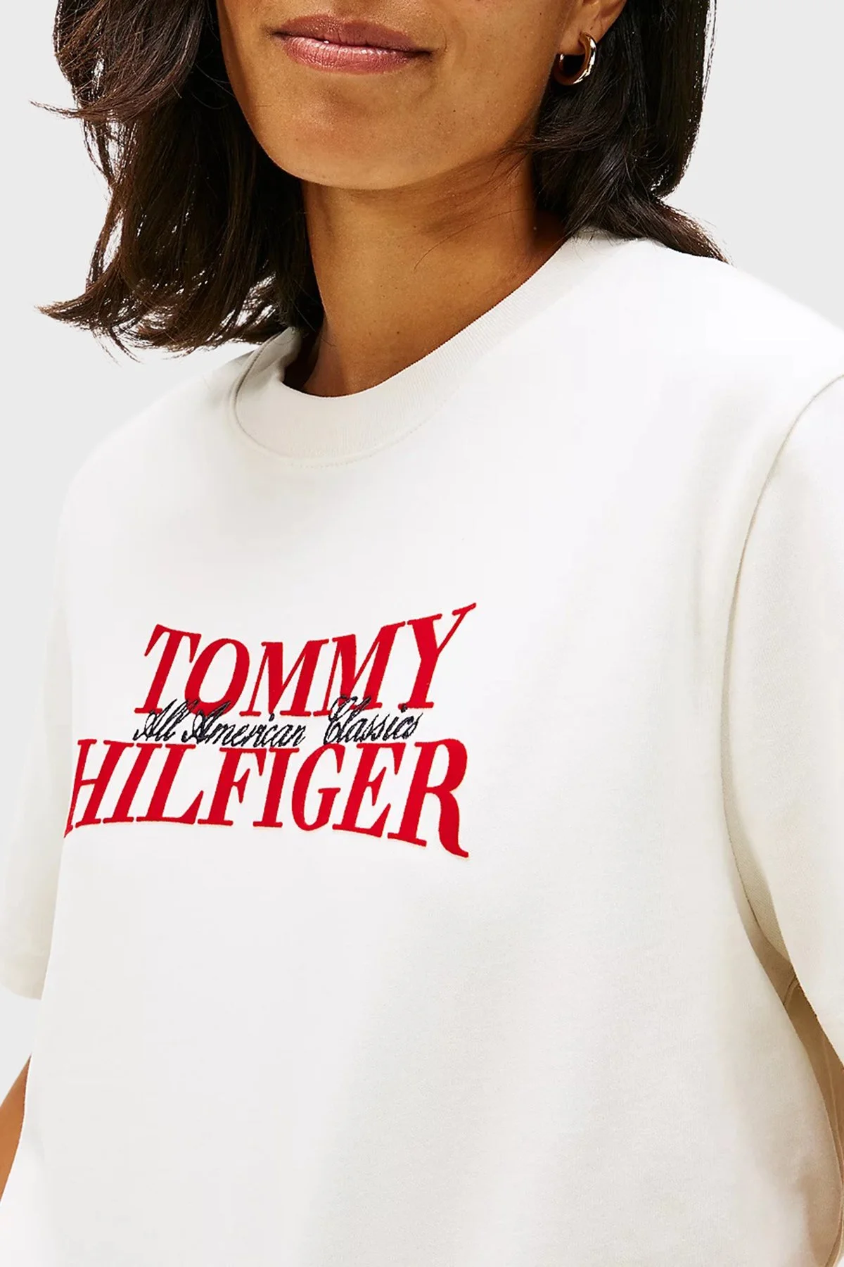 Tommy Hilfiger Pamuklu Relaxed Fit Logolu Bisiklet Yaka Bayan T Shirt WW0WW47884 YBI BEYAZ - 4
