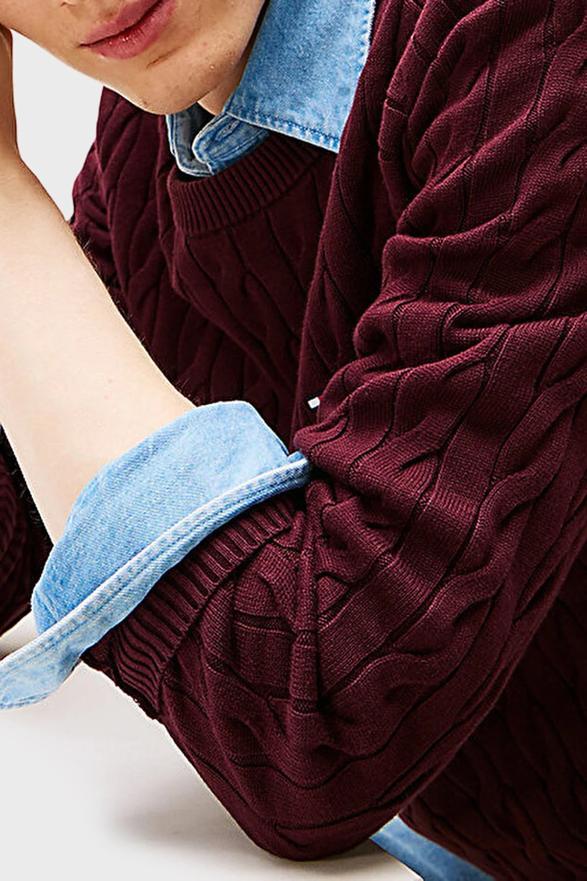 Tommy Hilfiger Pamuklu Relaxed Fit Örgülü Bisiklet Yaka Erkek Kazak MW0MW33132 XIH BORDO - 2