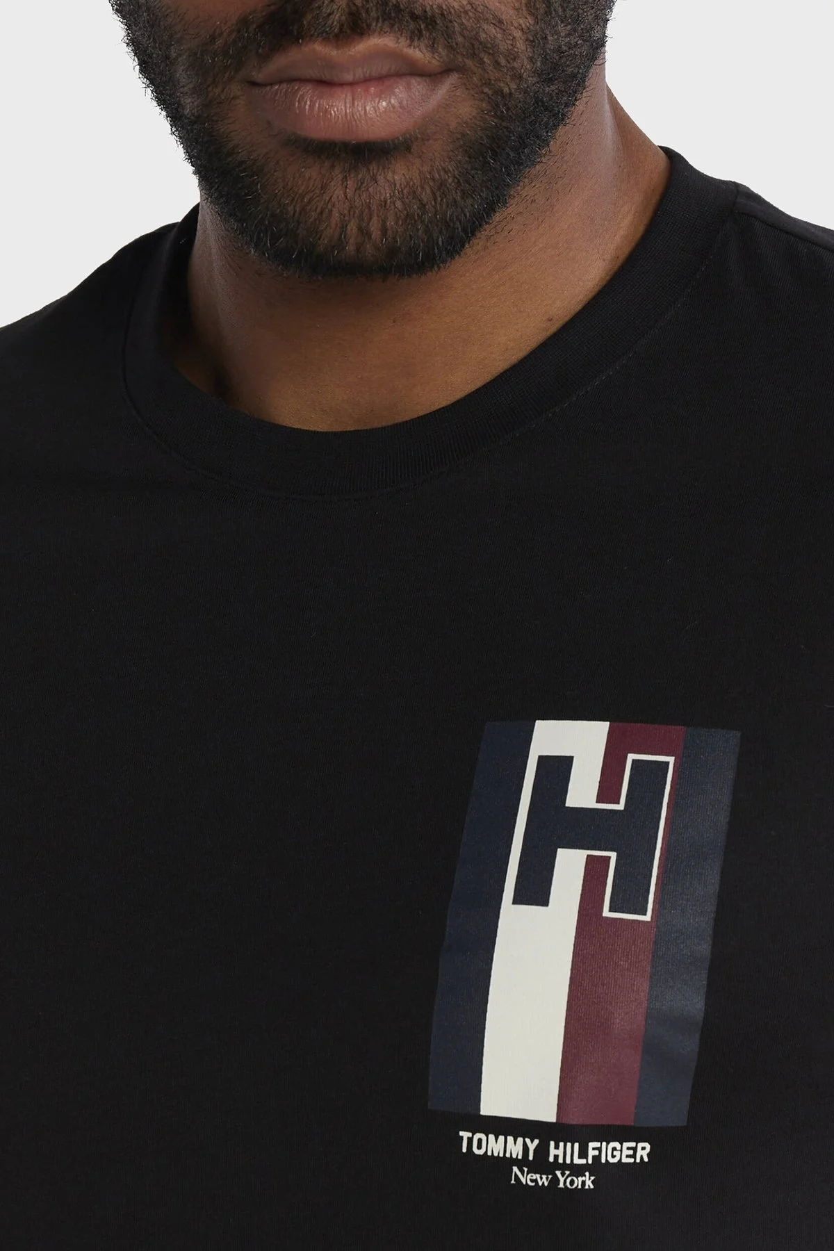 Tommy Hilfiger Pamuklu Slim Fit Bisiklet Yaka Erkek T Shirt MW0MW33687 BDS SİYAH - 4