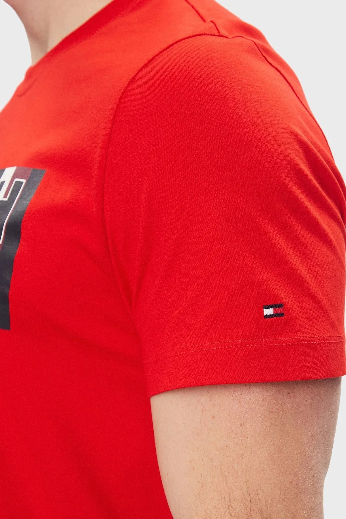 Tommy Hilfiger Pamuklu Slim Fit Bisiklet Yaka Erkek T Shirt MW0MW33687 XND KIRMIZI - 14