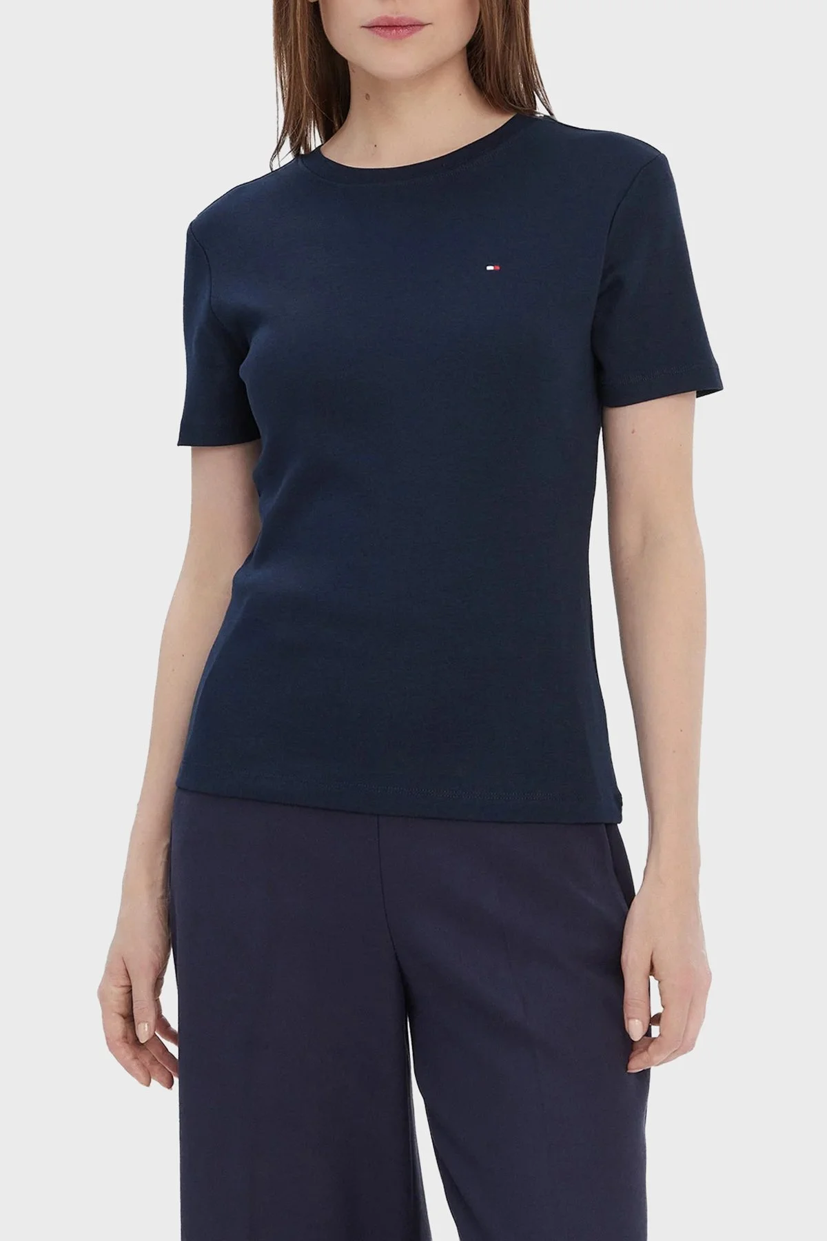 Tommy Hilfiger Pamuklu Slim Fit Bsiklet Yaka Bayan T Shirt WW0WW40587 C1G LACİVERT - 1