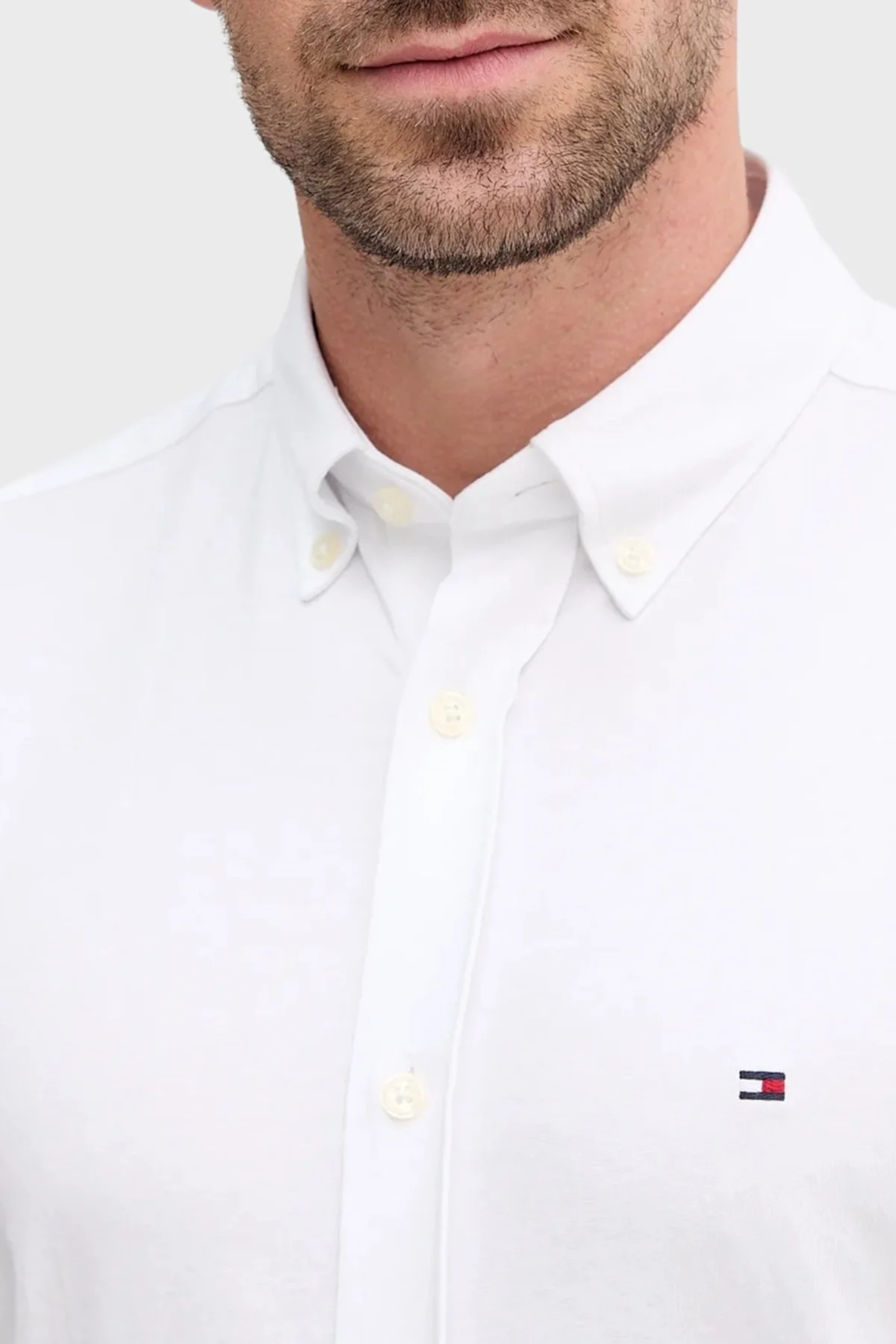 Tommy Hilfiger Pamuklu Slim Fit Düğmeli Yaka Erkek Gömlek MW0MW41059 YBR BEYAZ - 3