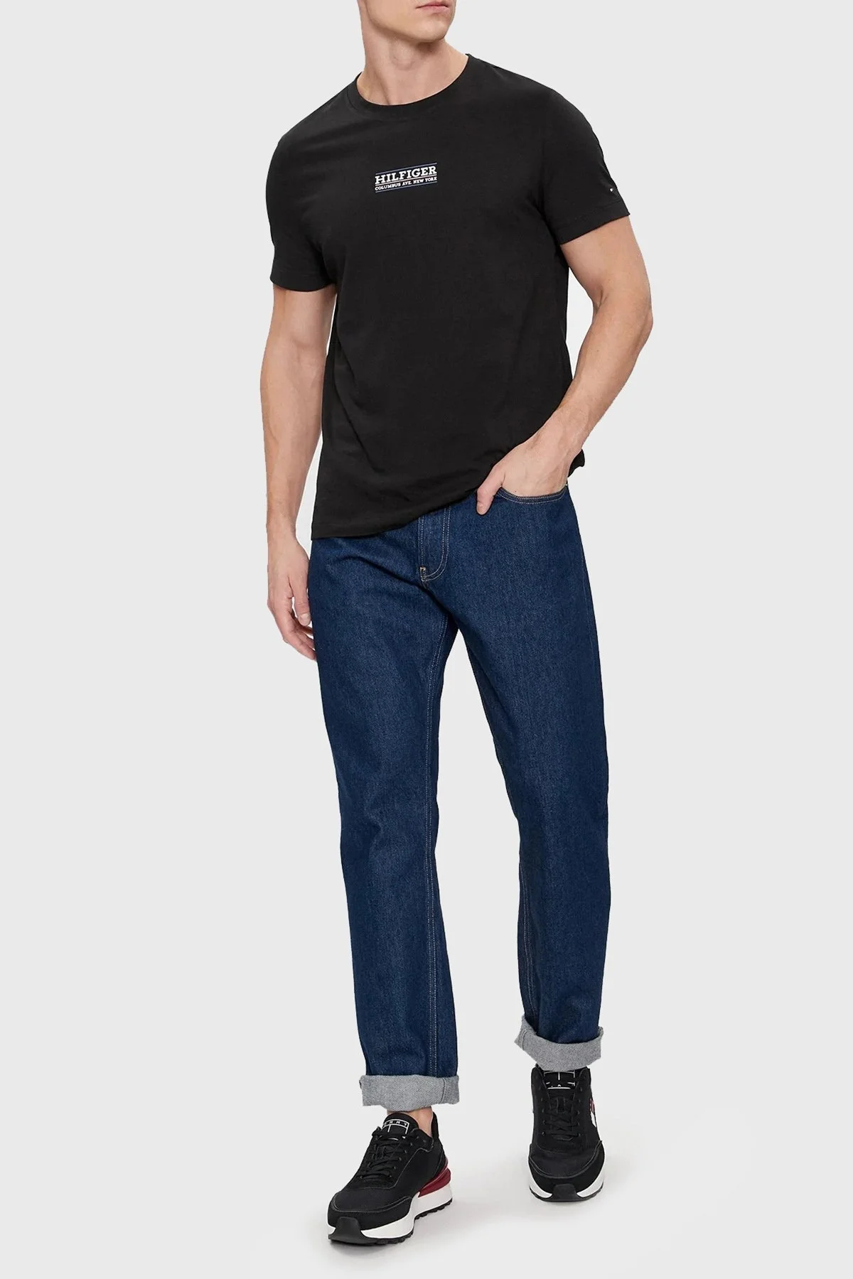 Tommy Hilfiger Pamuklu Slim Fit Erkek T Shirt MW0MW34387 BDS SİYAH - 2