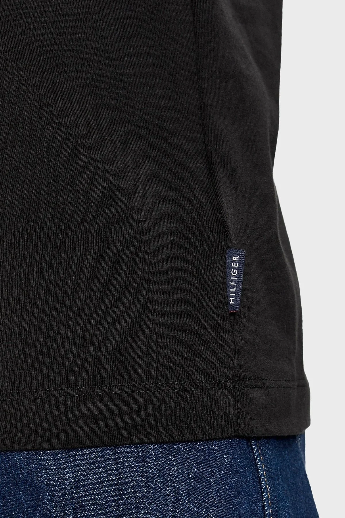 Tommy Hilfiger Pamuklu Slim Fit Erkek T Shirt MW0MW34387 BDS SİYAH - 4