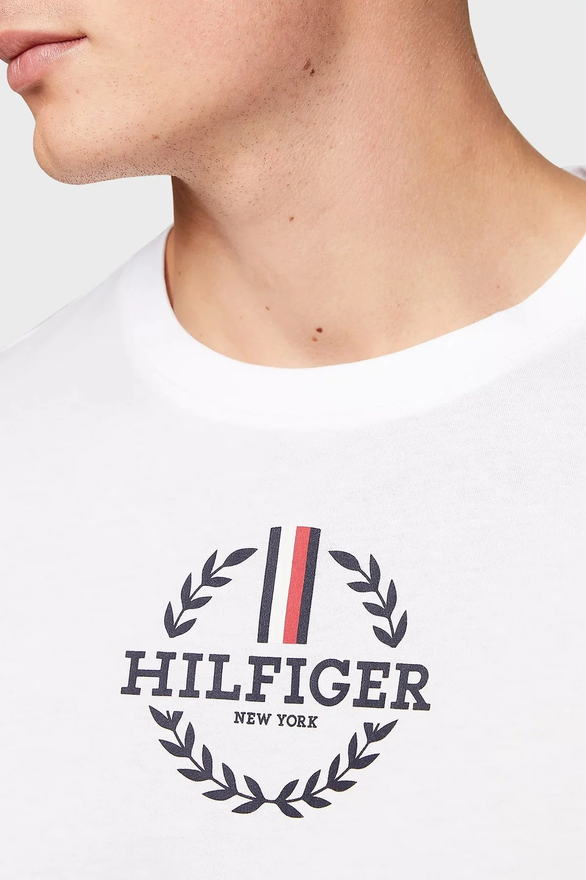 Tommy Hilfiger Pamuklu Slim Fit Erkek T Shirt MW0MW34388 YBR BEYAZ - 4