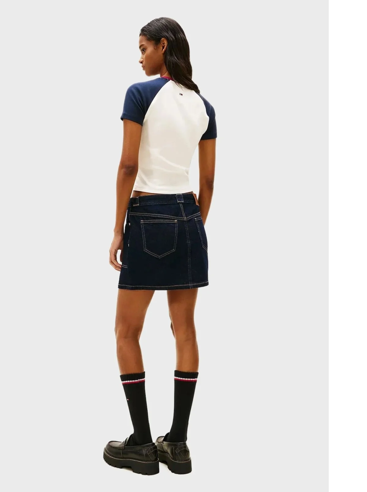 Tommy Hilfiger Pamuklu Slim Fit Logolu Bisiklet Yaka Kadın T Shirt DW0DW22536 YBH BEYAZ - 3