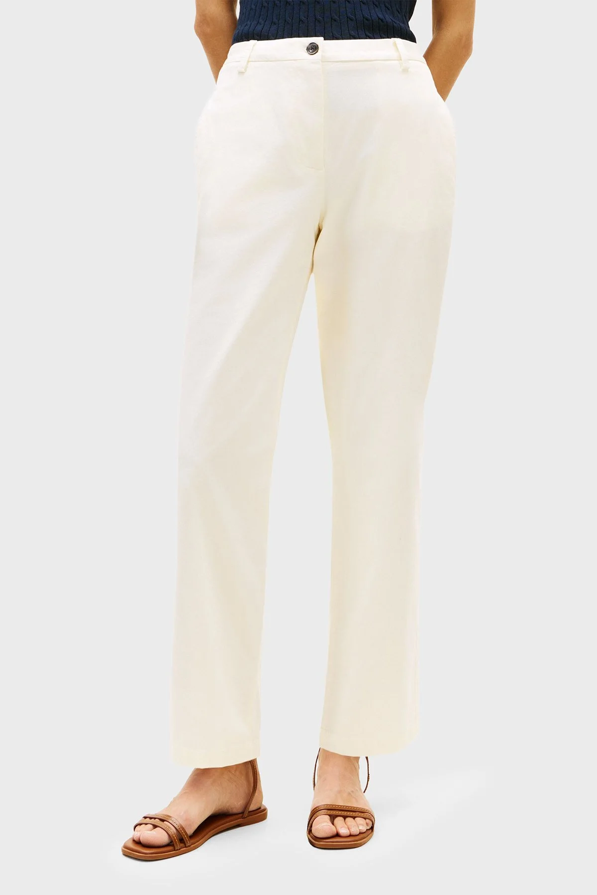 Tommy Hilfiger Pamuklu Slim Fit Normal Bel Düz Paça Chino Bayan Pantolon WW0WW49647 AEF BEJ - 1