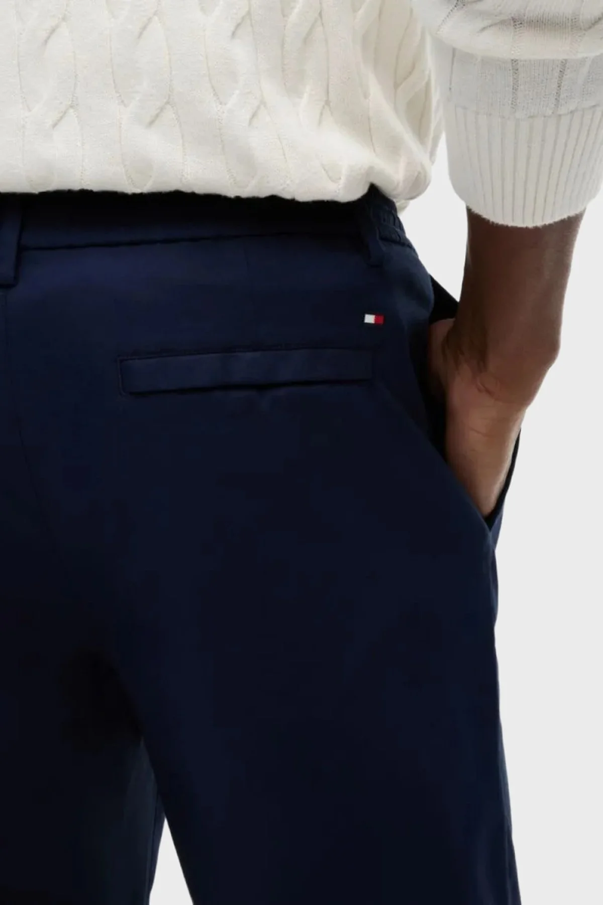 Tommy Hilfiger Pamuklu Tapered Fit Daralan Paça Erkek Pantolon MW0MW39702 DCC Lacivert - 4
