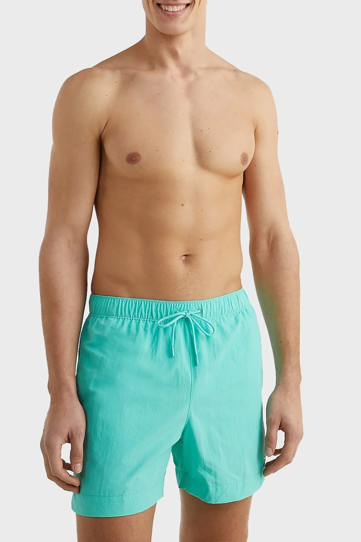 Tommy Hilfiger Regular Fit Deniz Şortu Cepli Erkek Mayo Short UM0UM02793 L47 TURKUAZ - 1