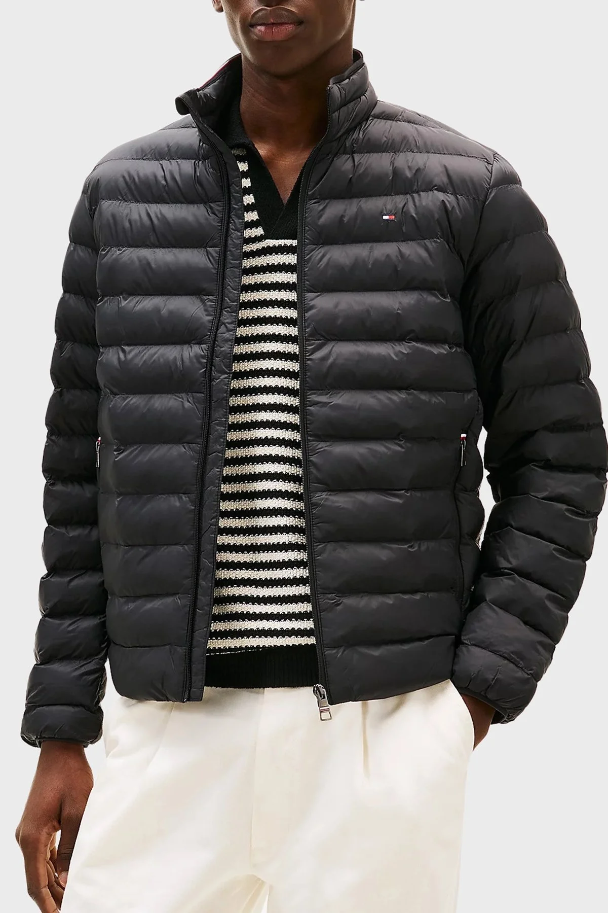 Tommy Hilfiger Regular Fit Dik Yaka Kapitoneli Erkek Mont MW0MW39990 BDS SİYAH - 1