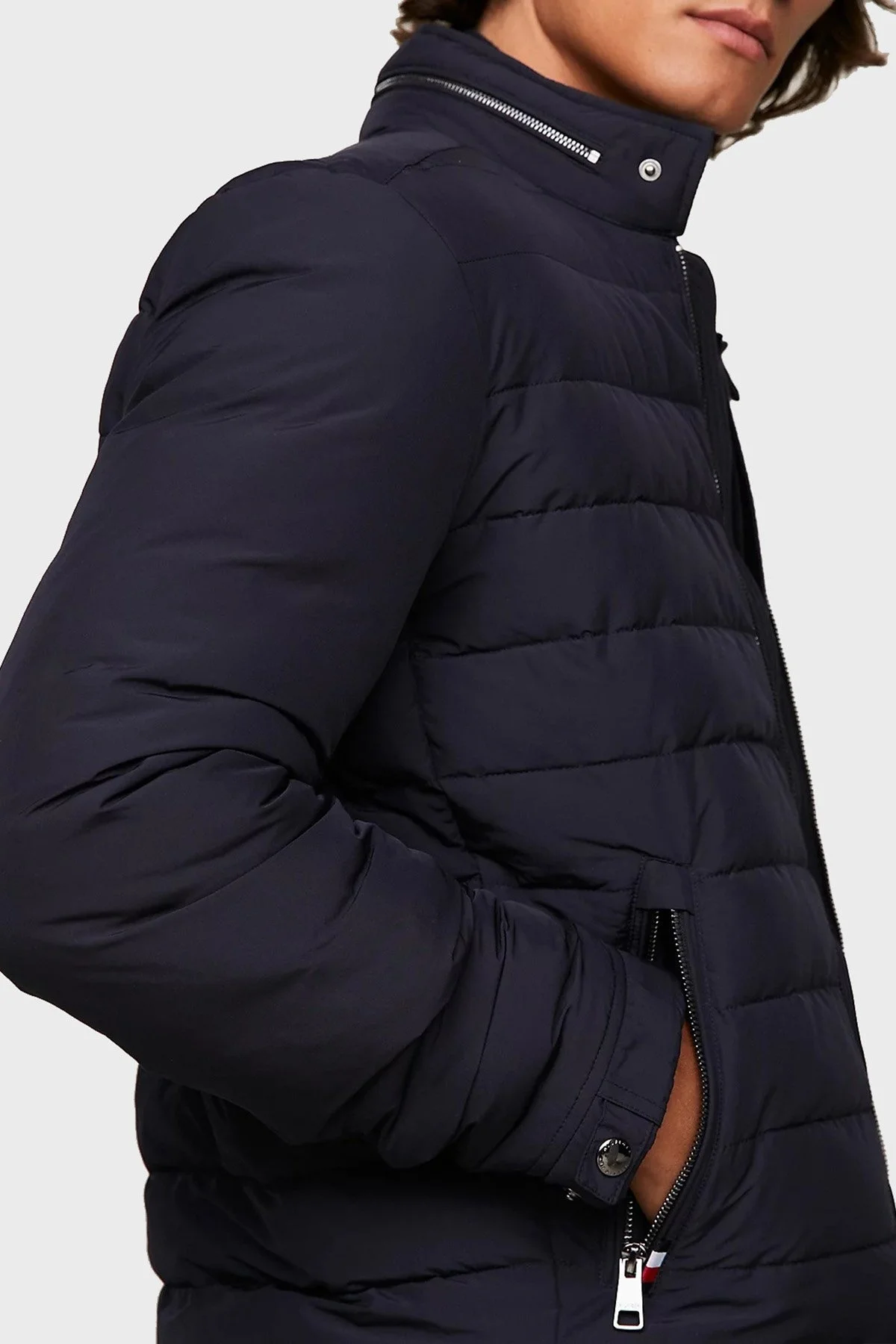 Tommy Hilfiger Regular Fit Fermuarlı Dik Yaka Erkek Mont MW0MW33752 DW5 LACİVERT - 17