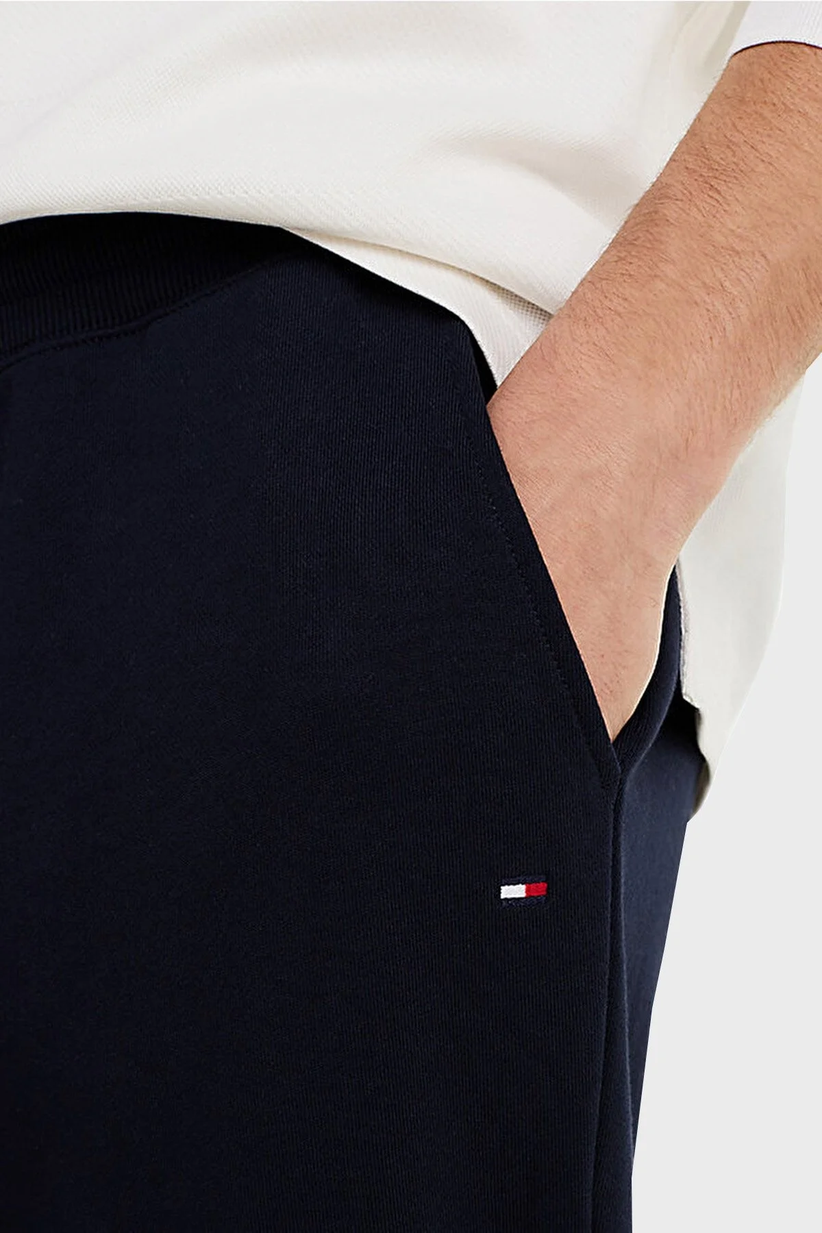 Tommy Hilfiger Regular Fit Normal Bel Ribanalı Paça Jogger Erkek Pantolon MW0MW37236 DW5 LACİVERT - 9